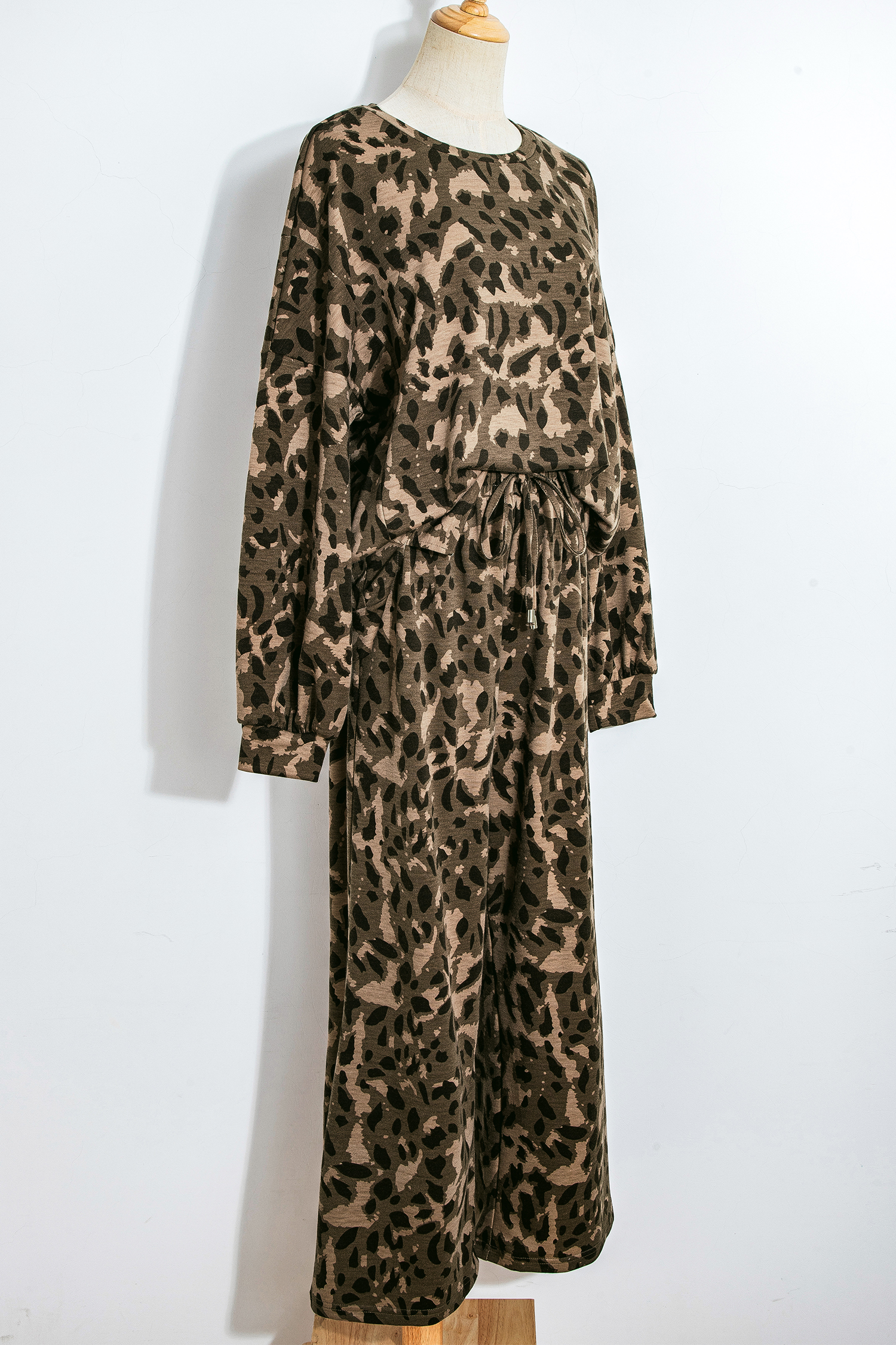 Brown Leopard Loose Tee Drawstring Waist Barrel Pants Set