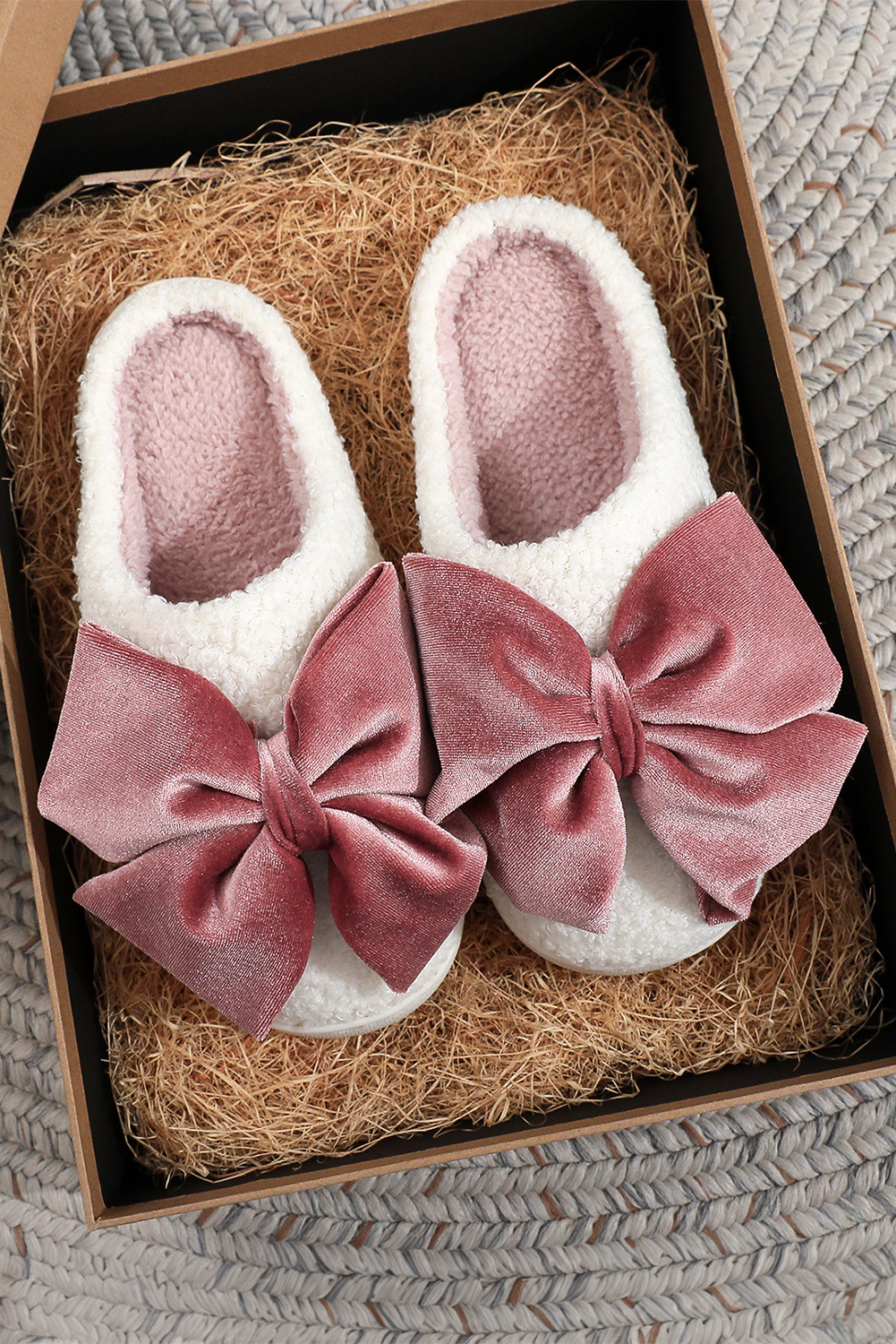 White Glister Ribbon Bow Decor Contrast Liner Plush Slippers