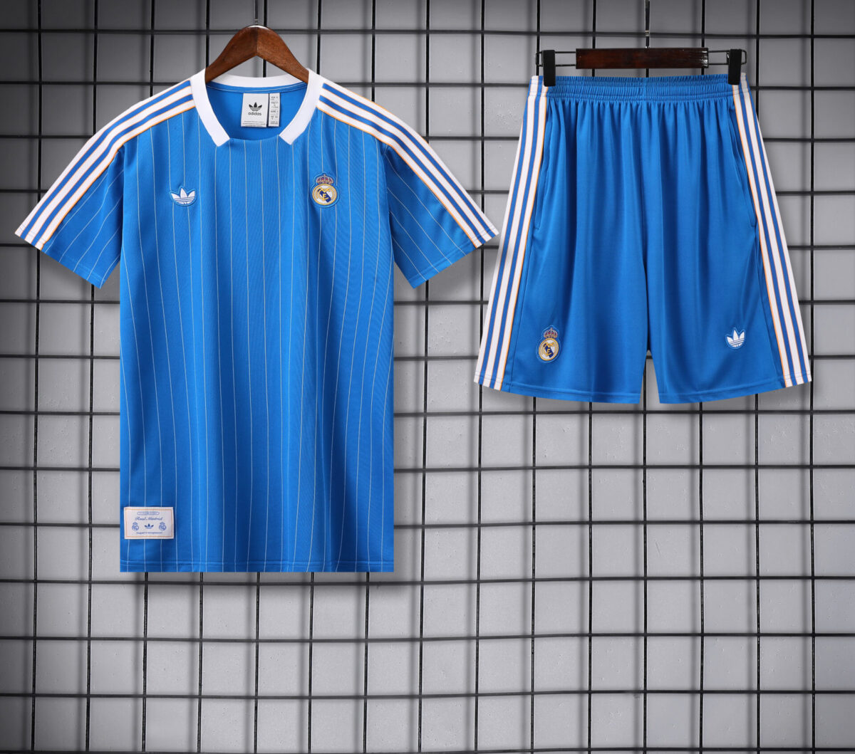 Conjunto de calentamiento Real Madrid azul - NewNow