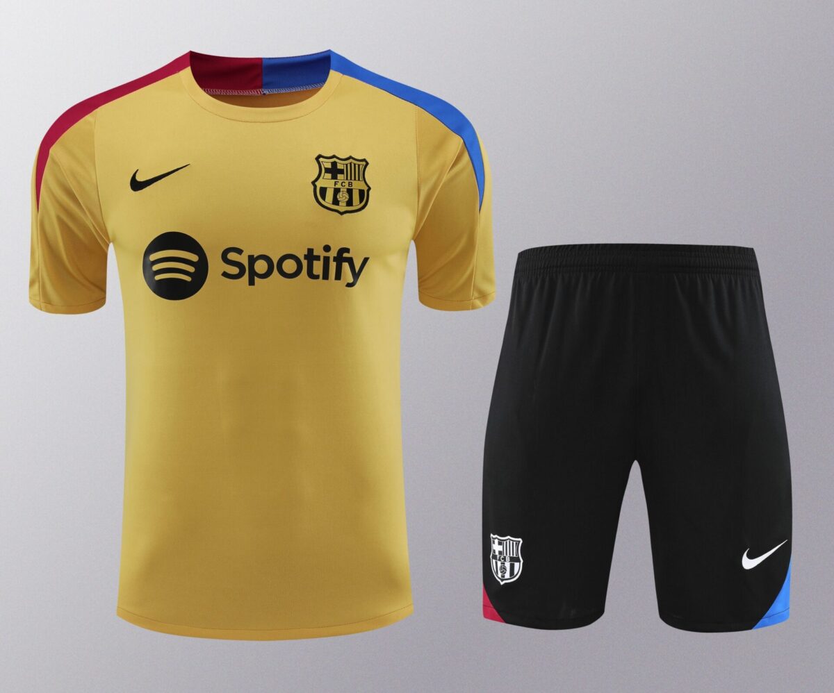 Conjunto de calentamiento FC Barcelona oro - NewNow