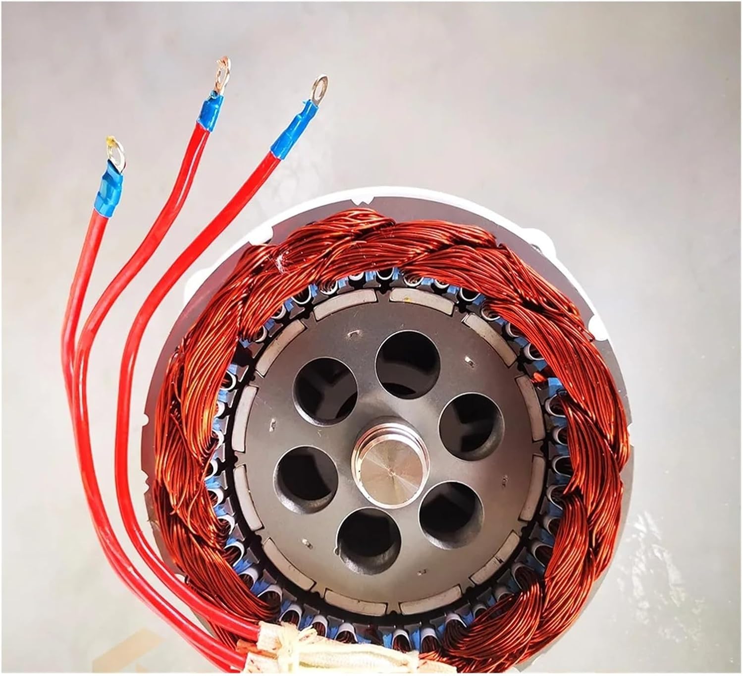 Gearless Permanent Magnet Turbine Generator Low Speed 1000W 12V 24V 48V Wind Power Generator for Water Conservancy and Wind Power Industrial Energy(with Base,12V_1KW with Control)