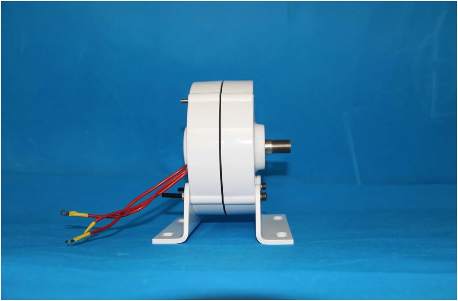 500W 12V 24V Gearless Permanent Magnet Generator for Wind Turbines and Water Turbines Low Speed Power Generator Industrial Energy(with Base,24V)