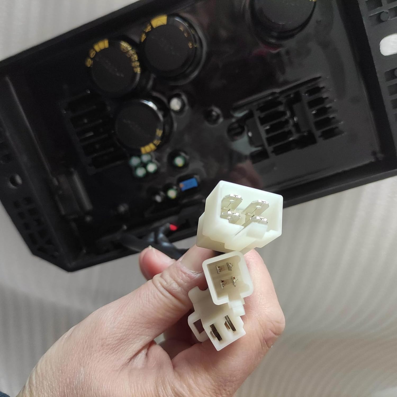 Tt93-5 Avr for Lihua Regulator Three Plugs 10 Wires Three Phase Generator Part