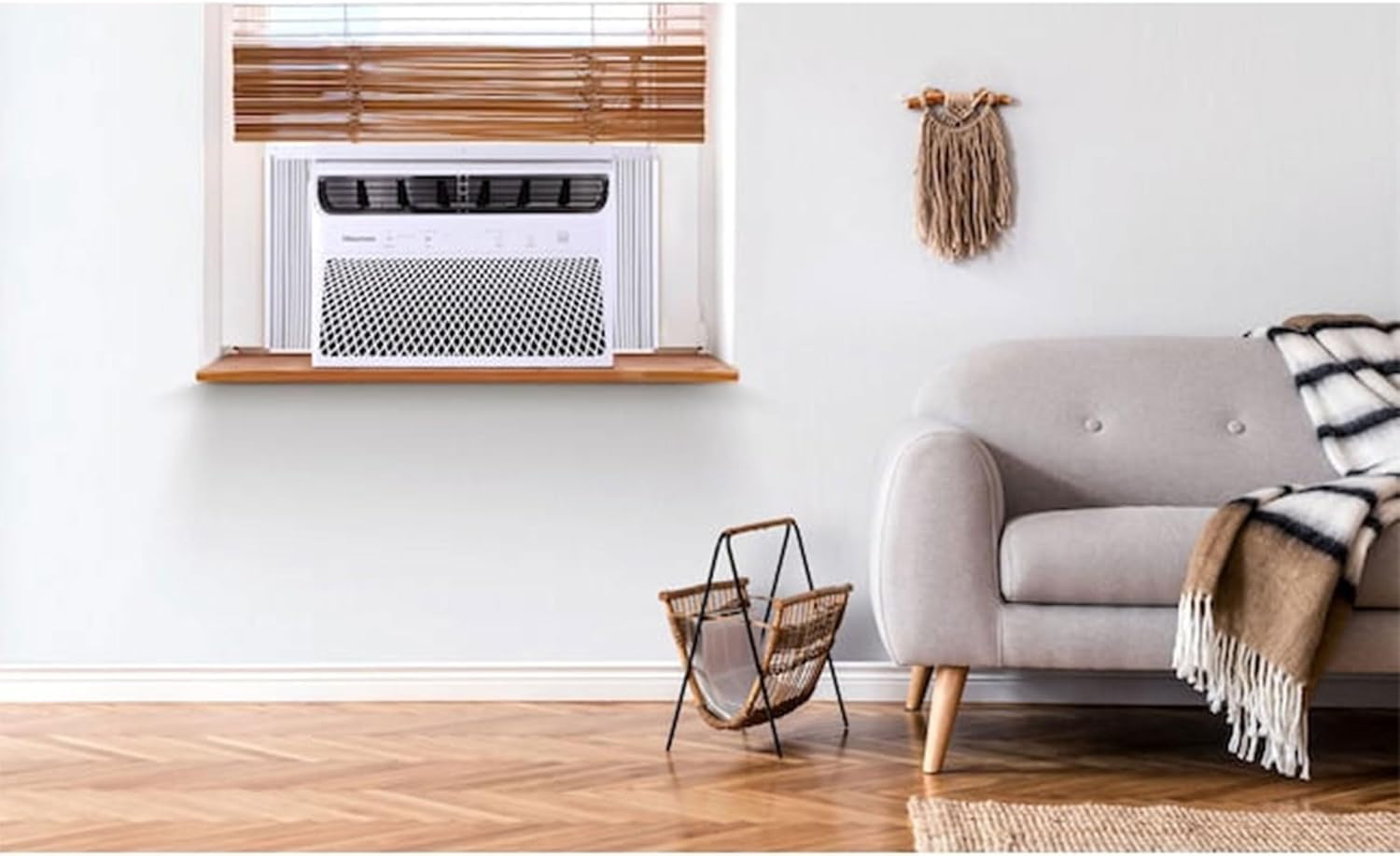 Hisense 350-sq ft Window Air Conditioner with Remote (115-Volt; 8000-BTU) 3 modes (Cooling, Fan, Dehumidifier), Wi-Fi enabled, Noise Level dB 53, ConnectLife App, AW0822CW1W (Renewed)