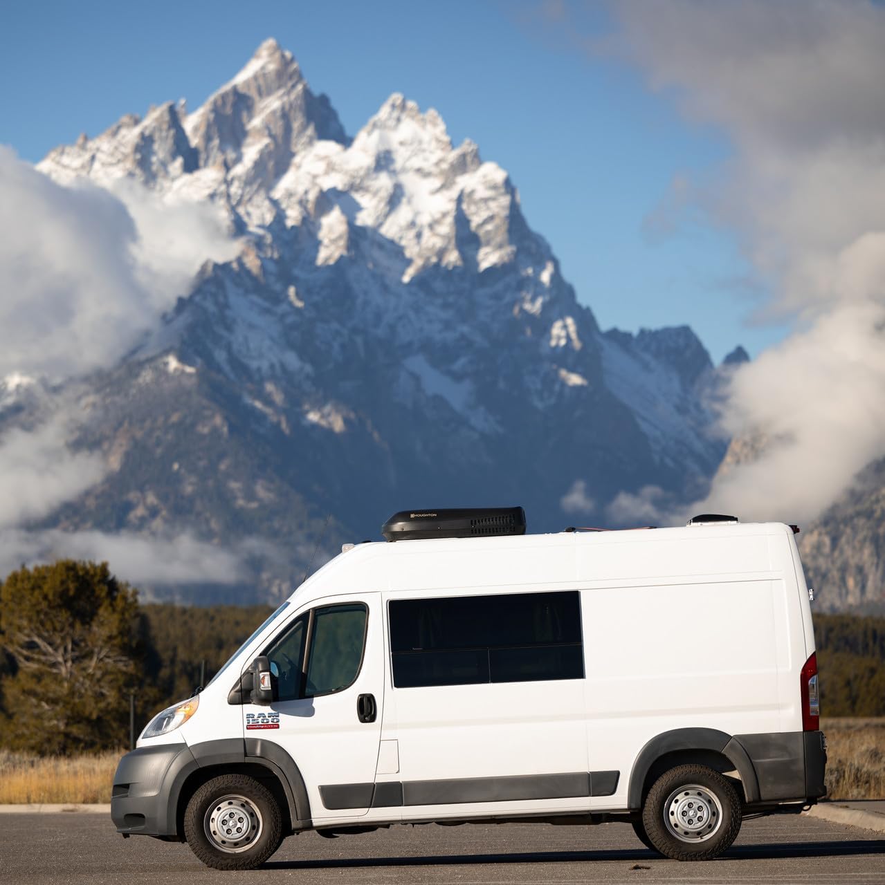 RecPro RV Air Conditioner 13.5K BTU | Low Profile Non-Ducted AC with Heat Pump | Quiet Cooling & Heating | 110–120V | Easy Install | for Campers, Travel Trailers, RVs, Motorhomes, Food Trucks (White)