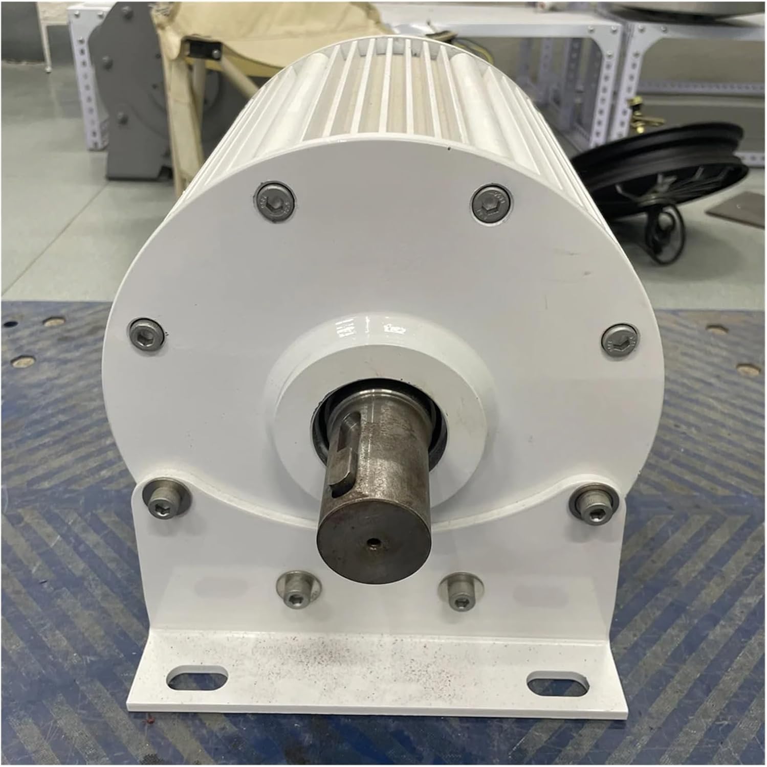 Low RPM Wind Turbines Generator 3KW 5KW 8KW 10KW 500RPM Gearless Permanent Magnet Generator AC tors Use for Wind/Water Turbine Industrial Energy(with Base,120V_3000W)