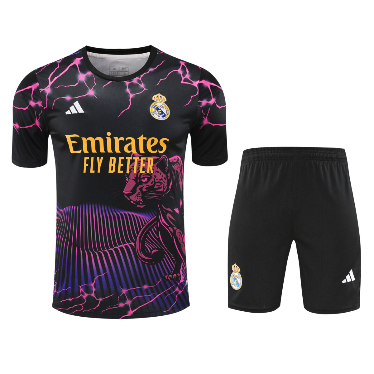 Conjunto de calentamiento Real Madrid concepto pantera rosa - NewNow