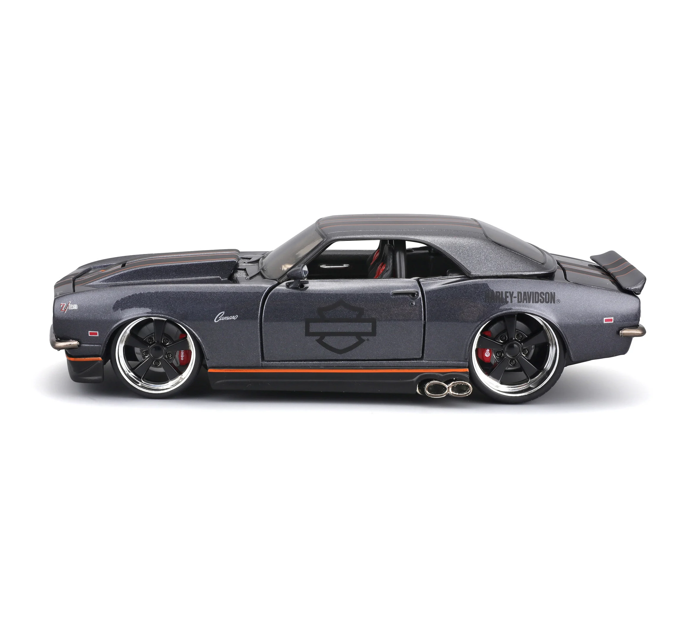 H-D 1:24 Scale Diecast Custom 1968 Chevrolet Camaro