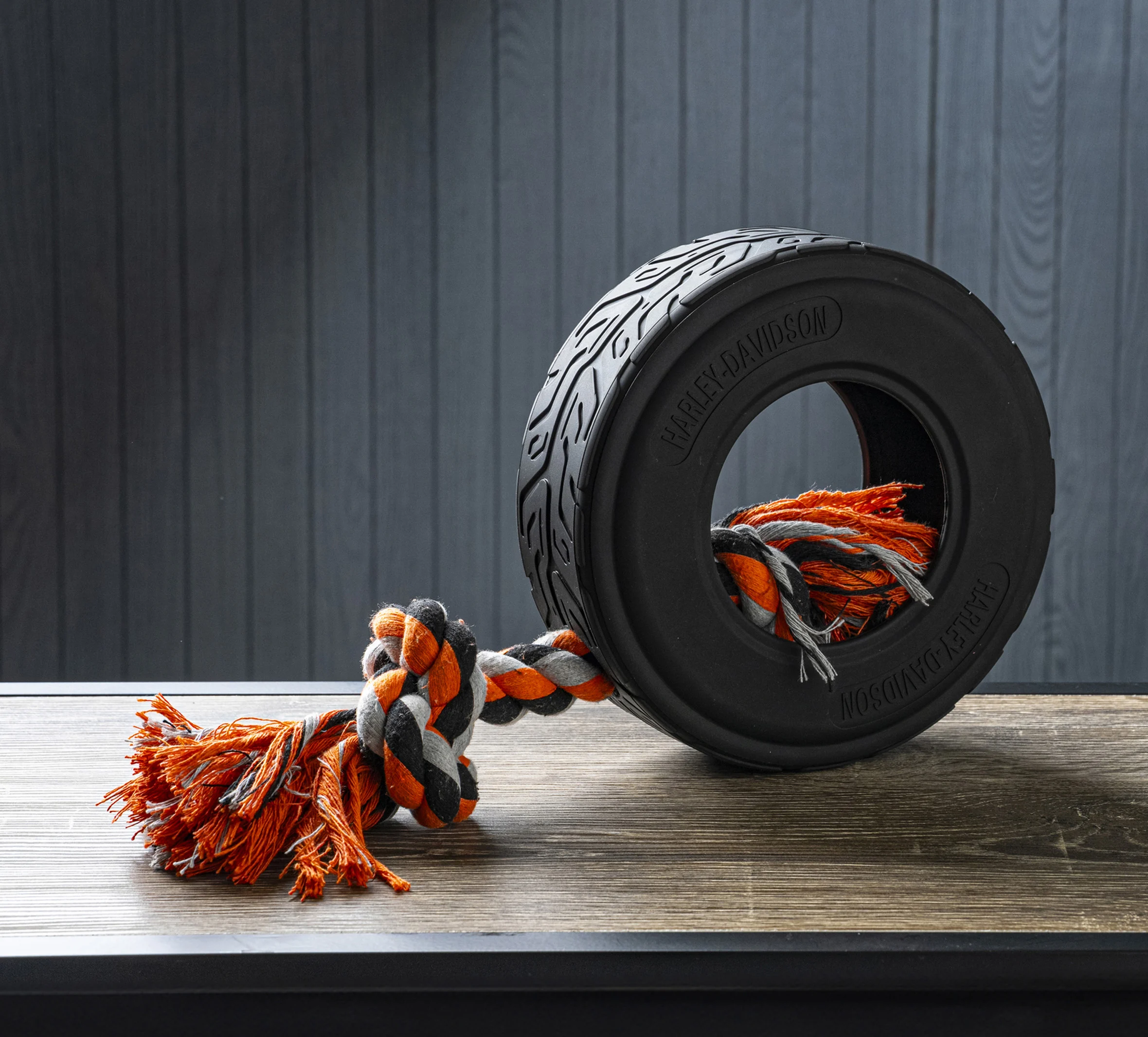 Pet Tire & Rope Toy