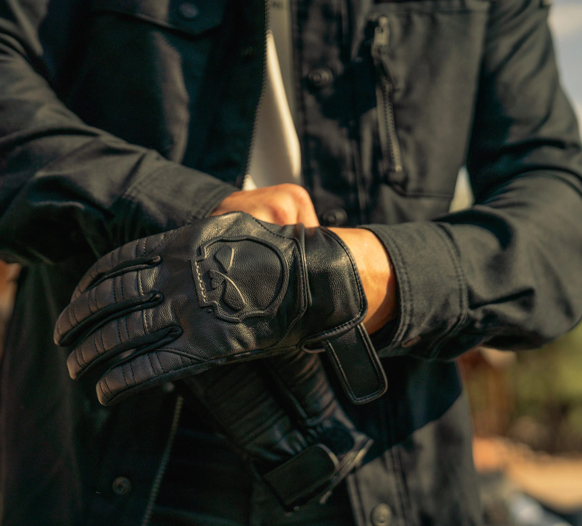 Willie G Skull Graphic Leather Riding Gloves