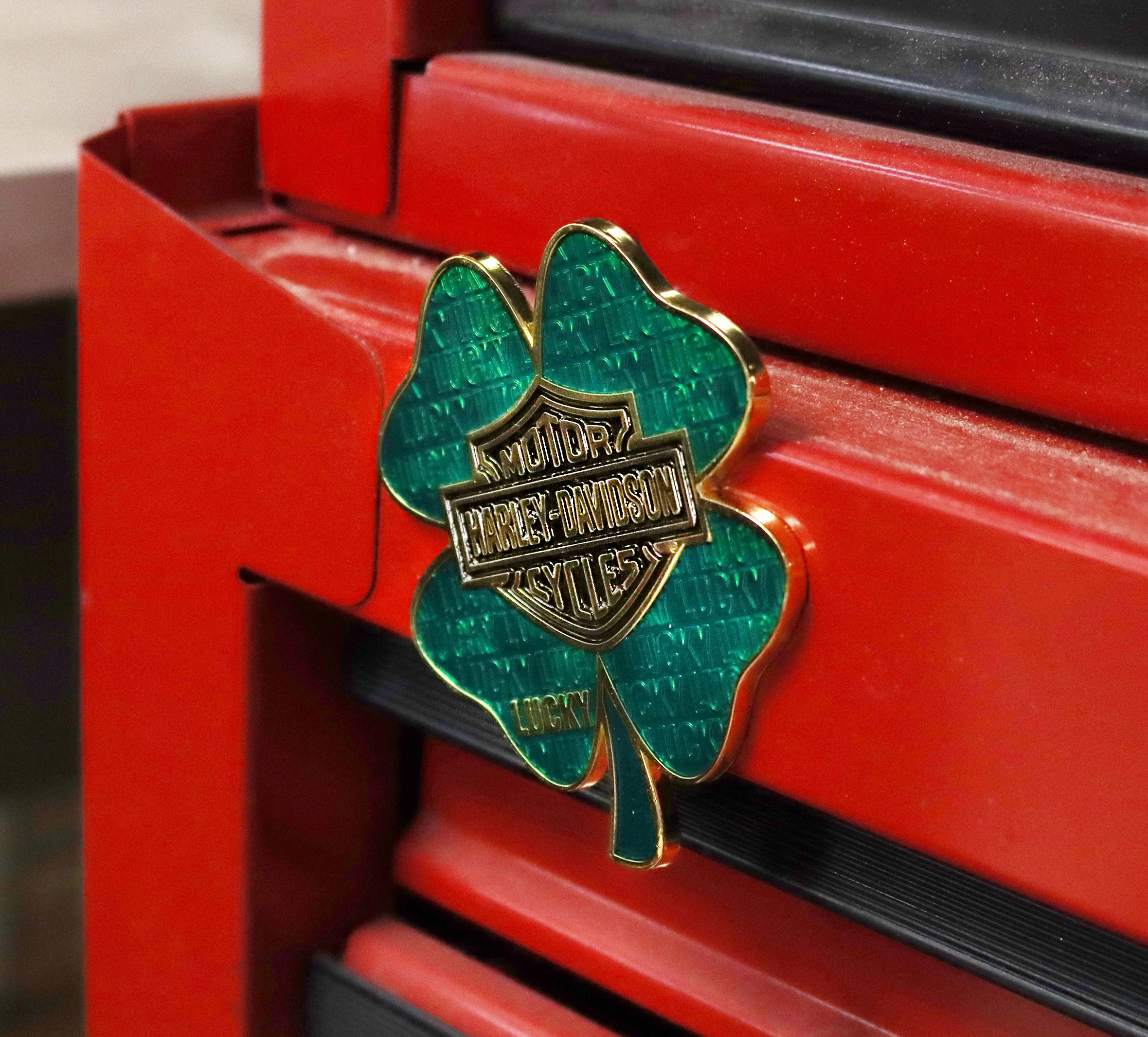 Lucky Heavy-Duty Magnet