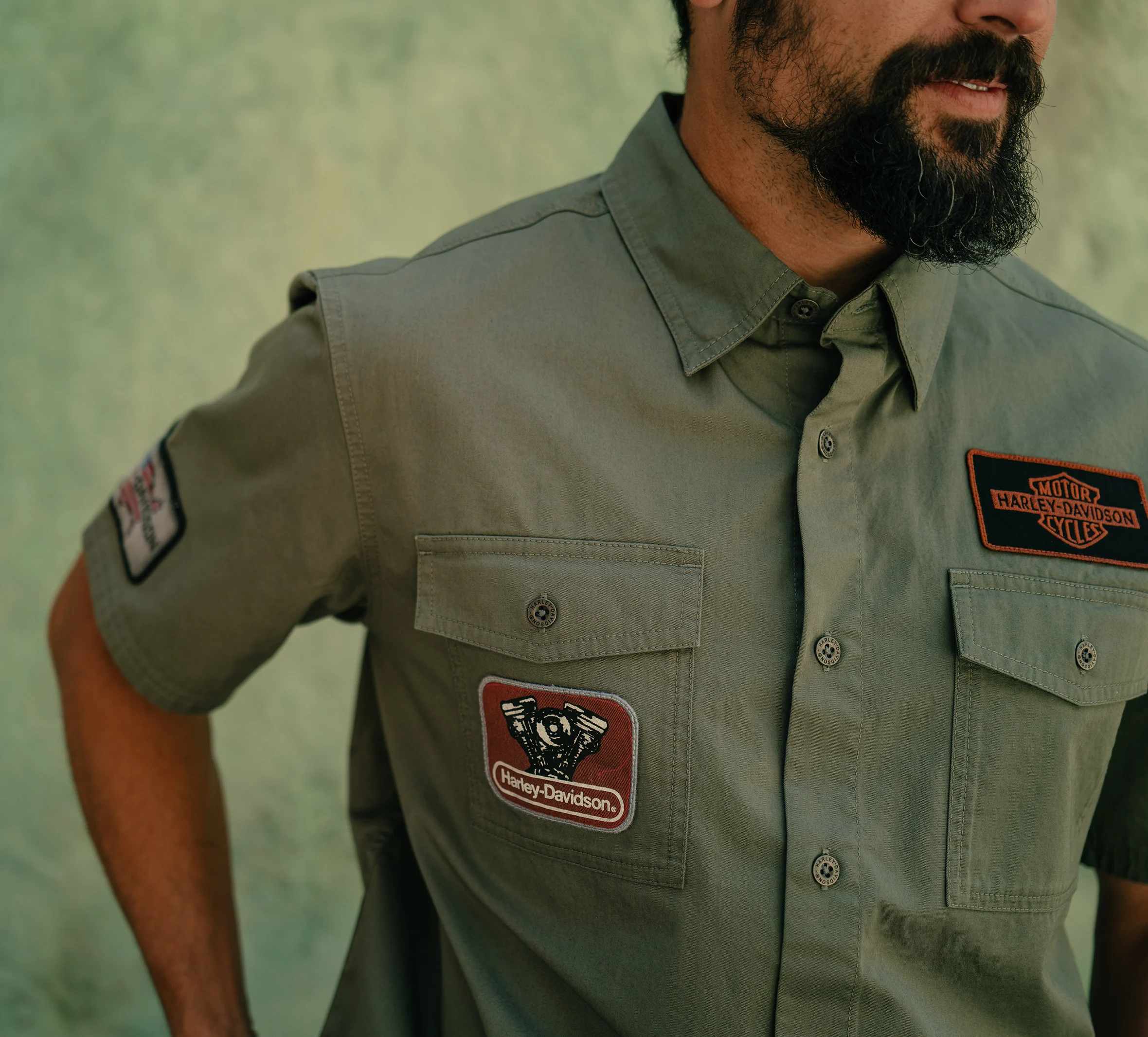 Men's V-Twin Equipped Solid Mechanics Shirt