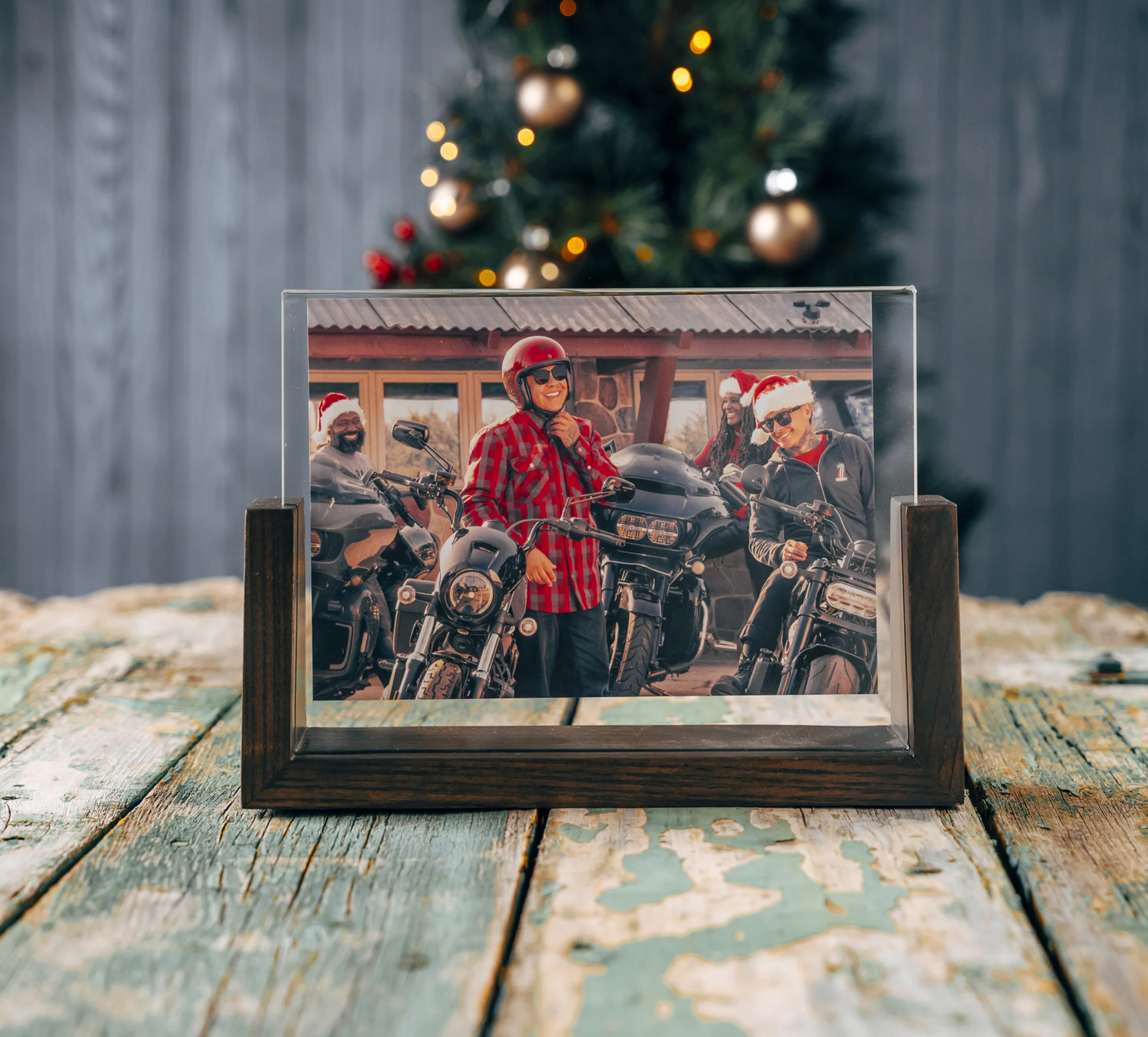 Floating Décor Picture Frame