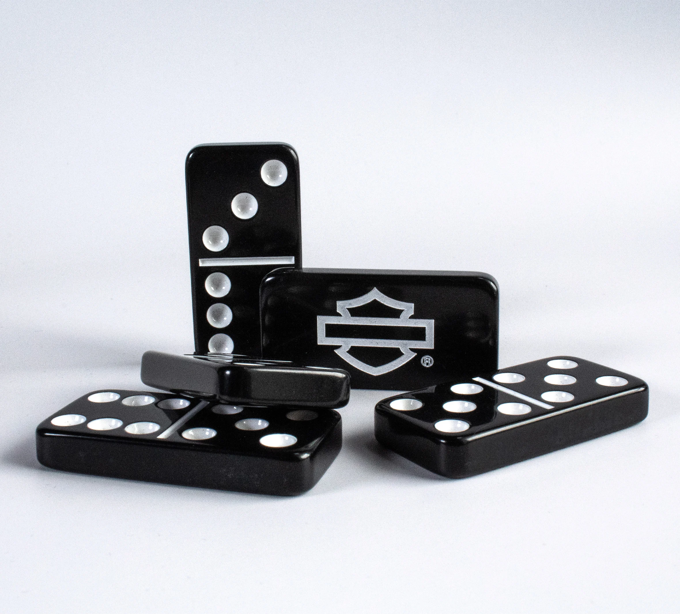 H-D Travel Saddlebag Dominoes