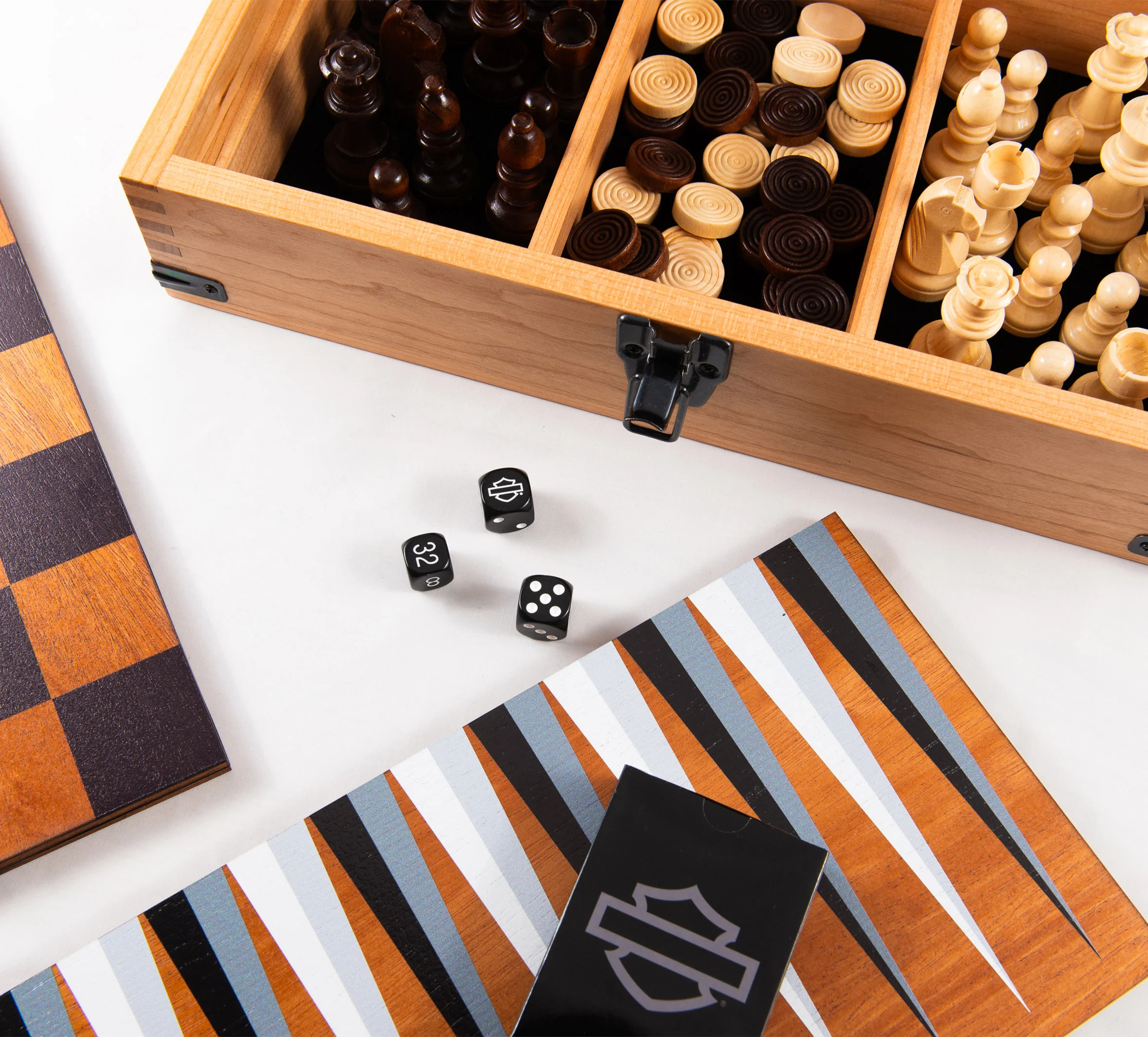 H-D Deluxe 4 in 1 Game Set Chess / Checkers / Backgammon / Playing Cards