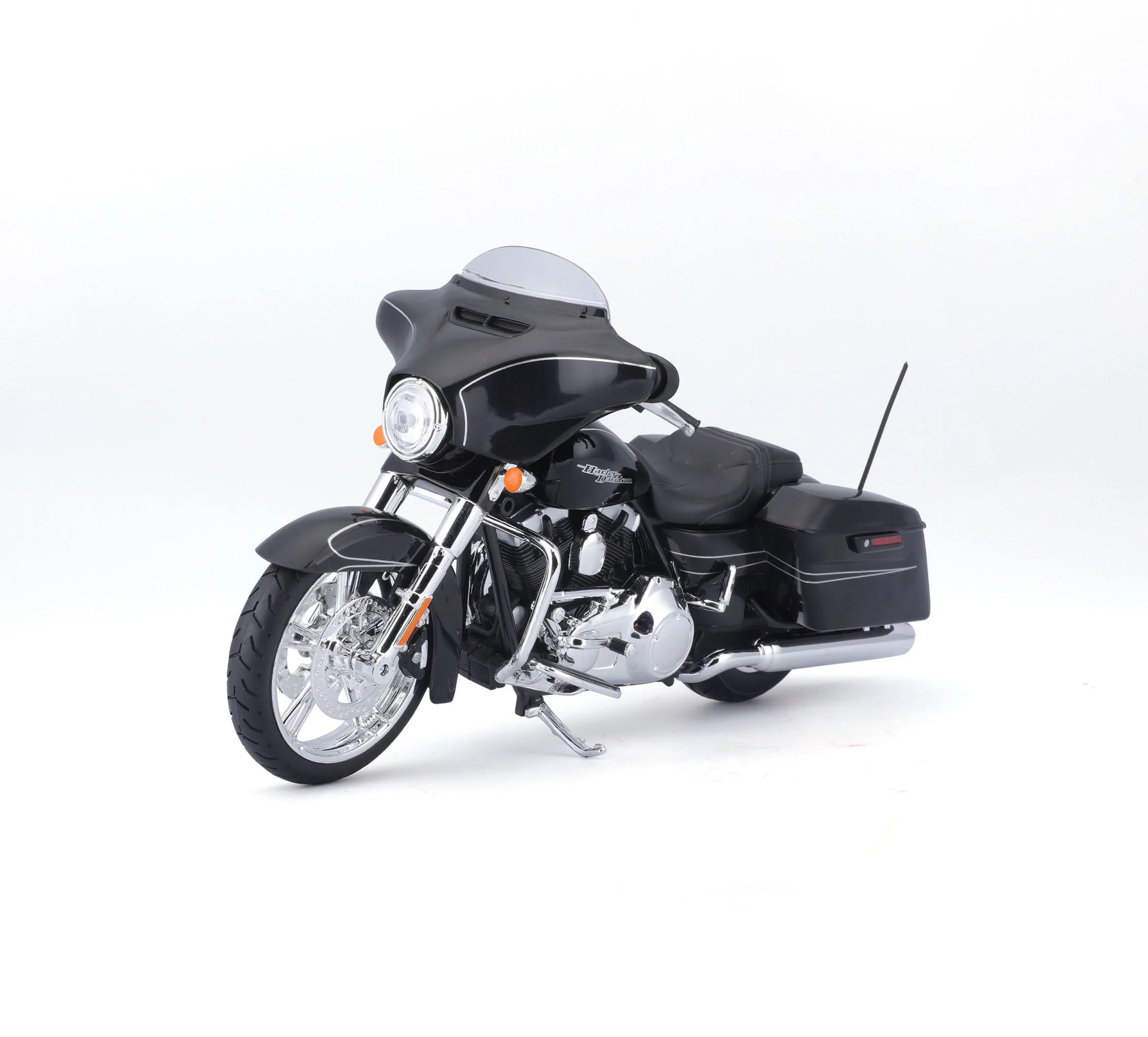 H-D 1:12 Scale Diecast 2015 Street Glide