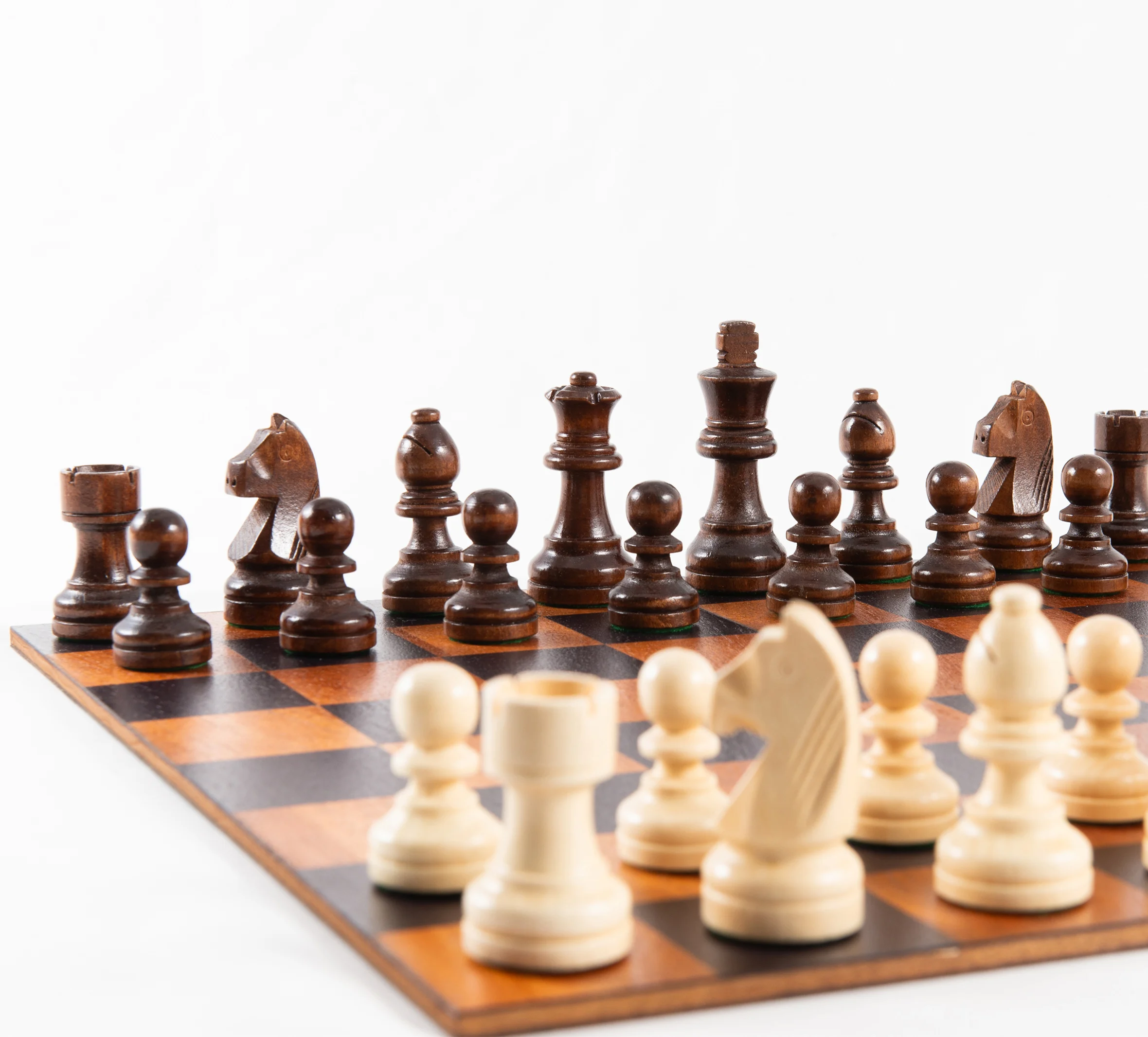 H-D Deluxe 4 in 1 Game Set Chess / Checkers / Backgammon / Playing Cards