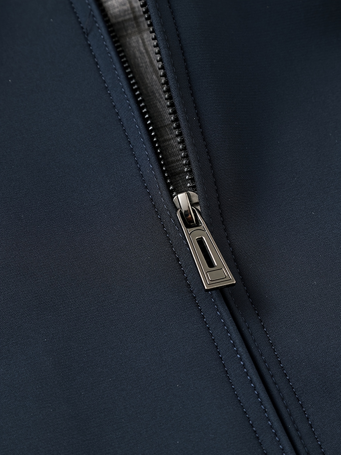 Men'S Lightweight Softshell Jacket - Solid Color Lapel Collar Zipper Front Casual Business Casual Coat with Pockets, Regular Fit Spring/Fall Outdoor Jacket for Men