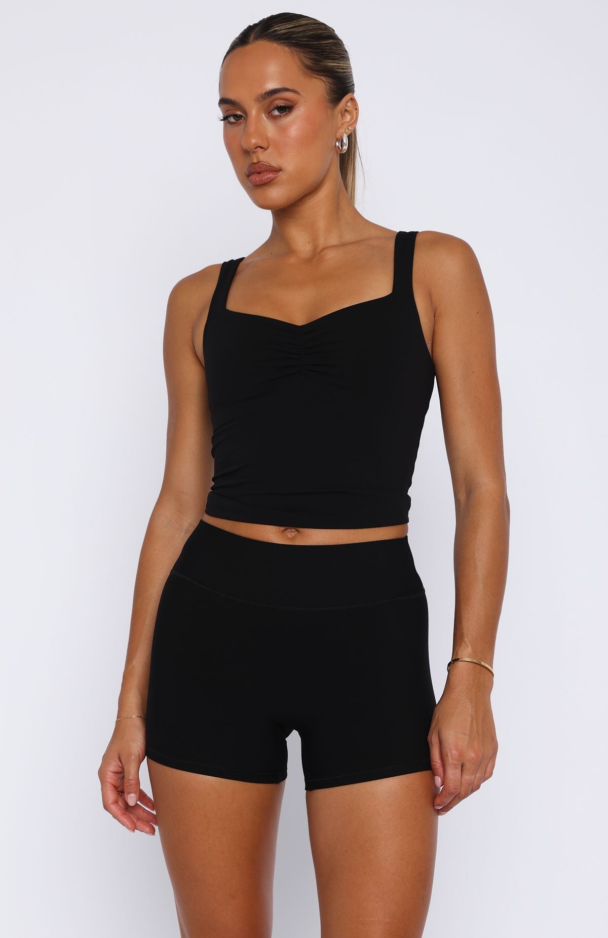 Shift Mid Rise Shorts 3.5
