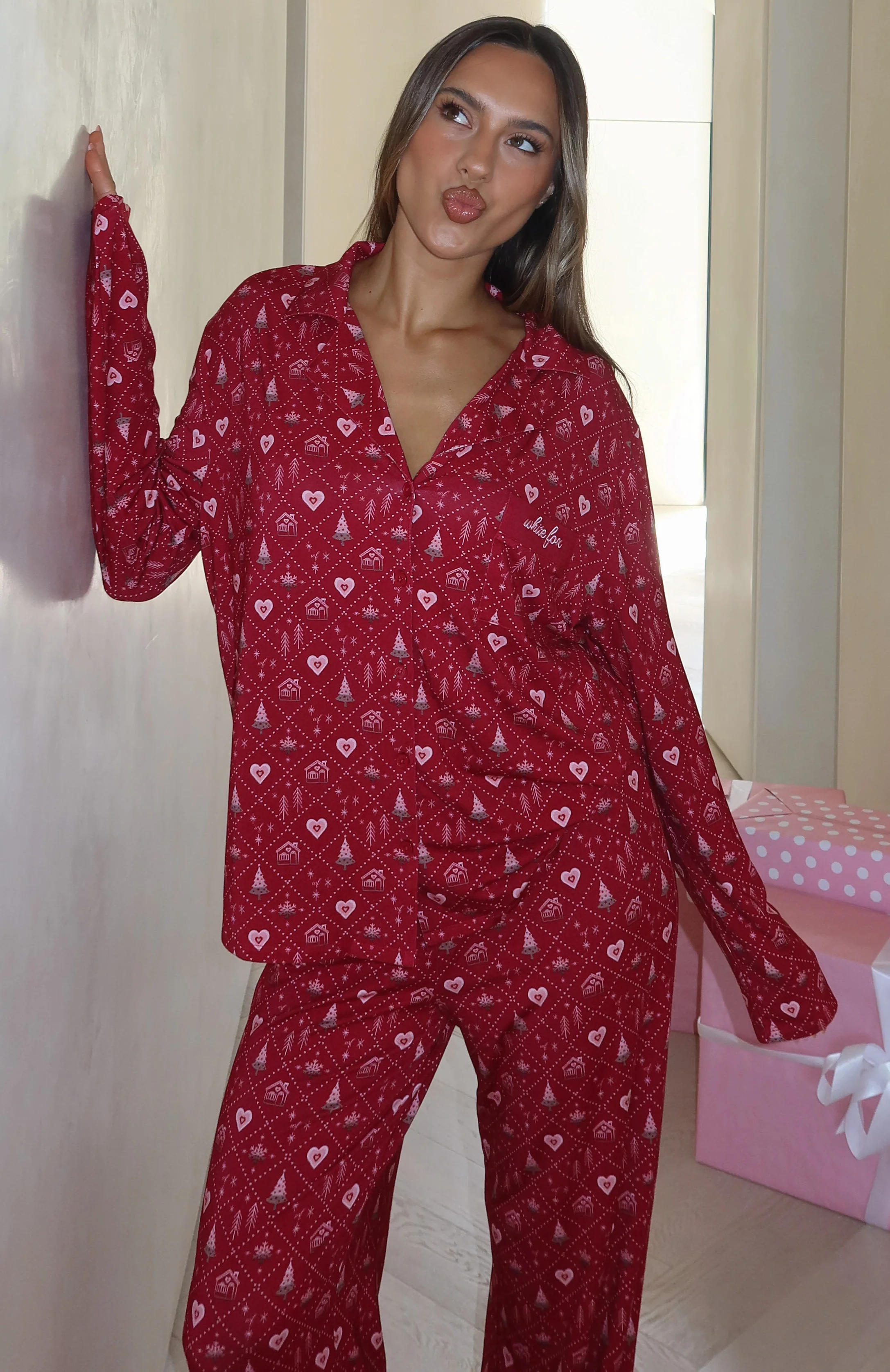 Pillow Talk Printed Long Sleeve Pyjama Set Cherry Noel