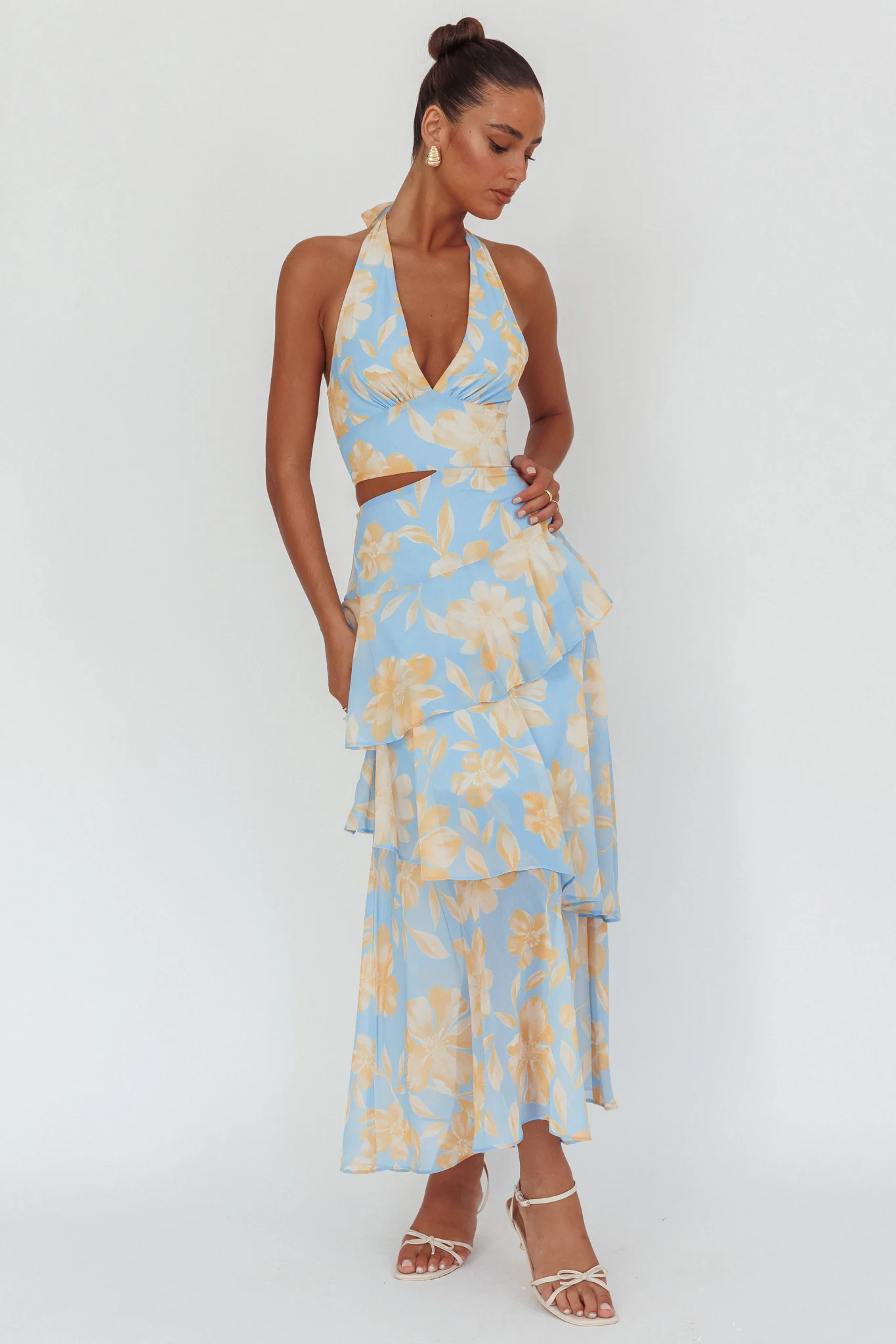 Aura Points Halterneck Cut-Out Maxi Dress Floral Blue