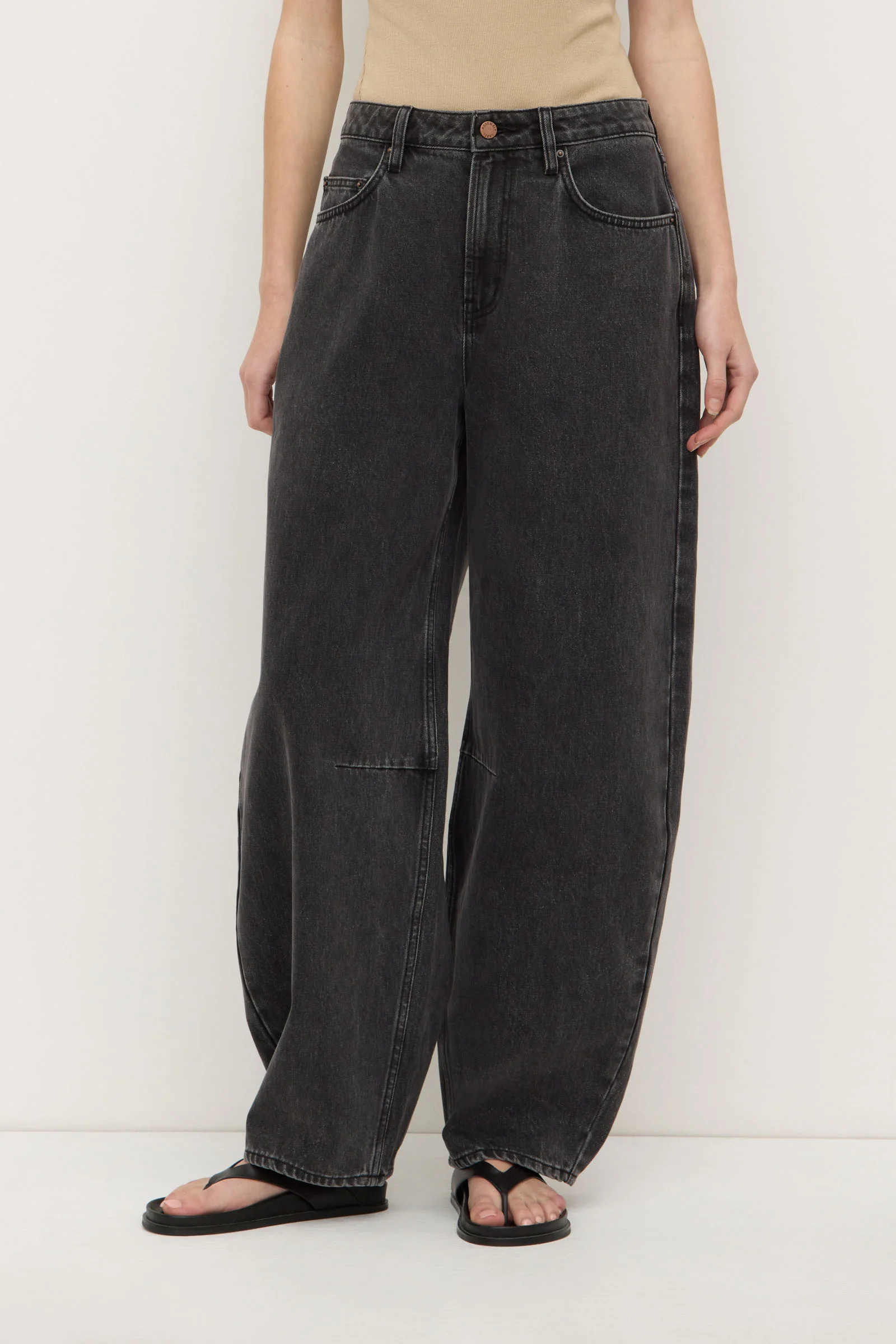 High Rise Barrel Jean