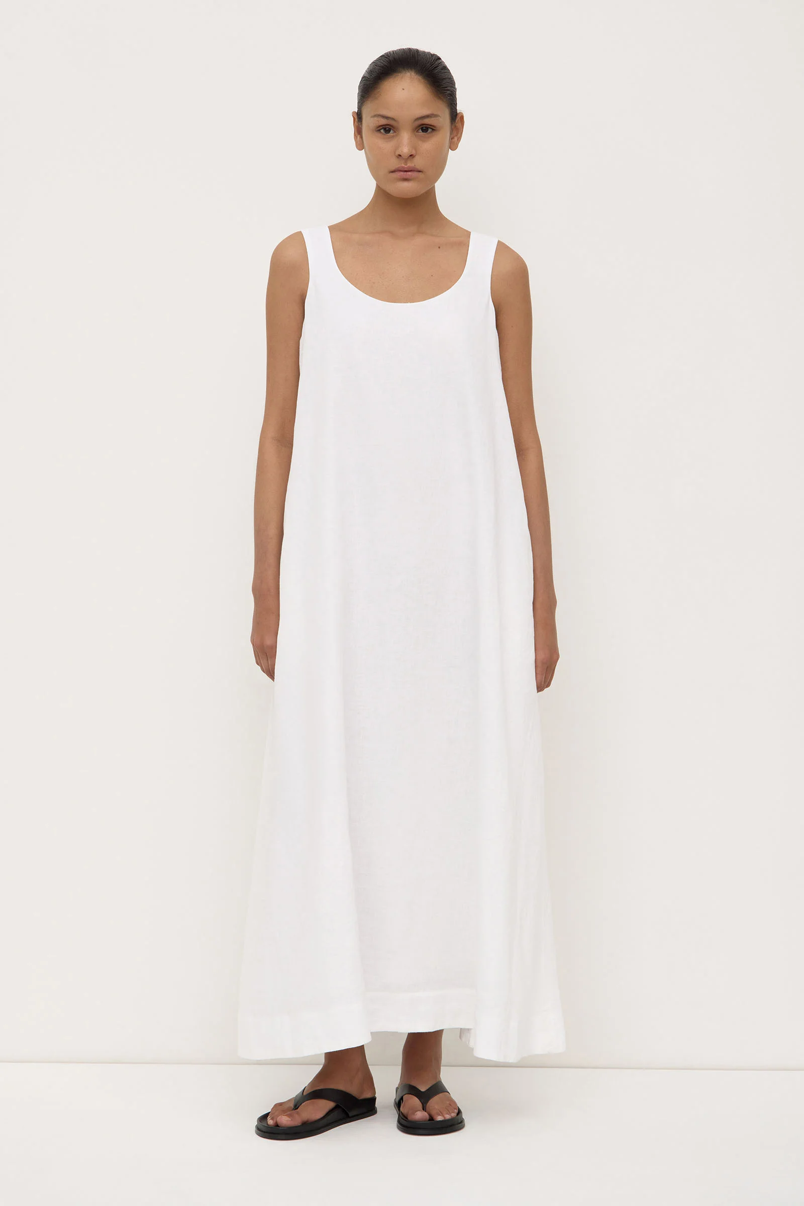 Maree Linen Maxi Dress