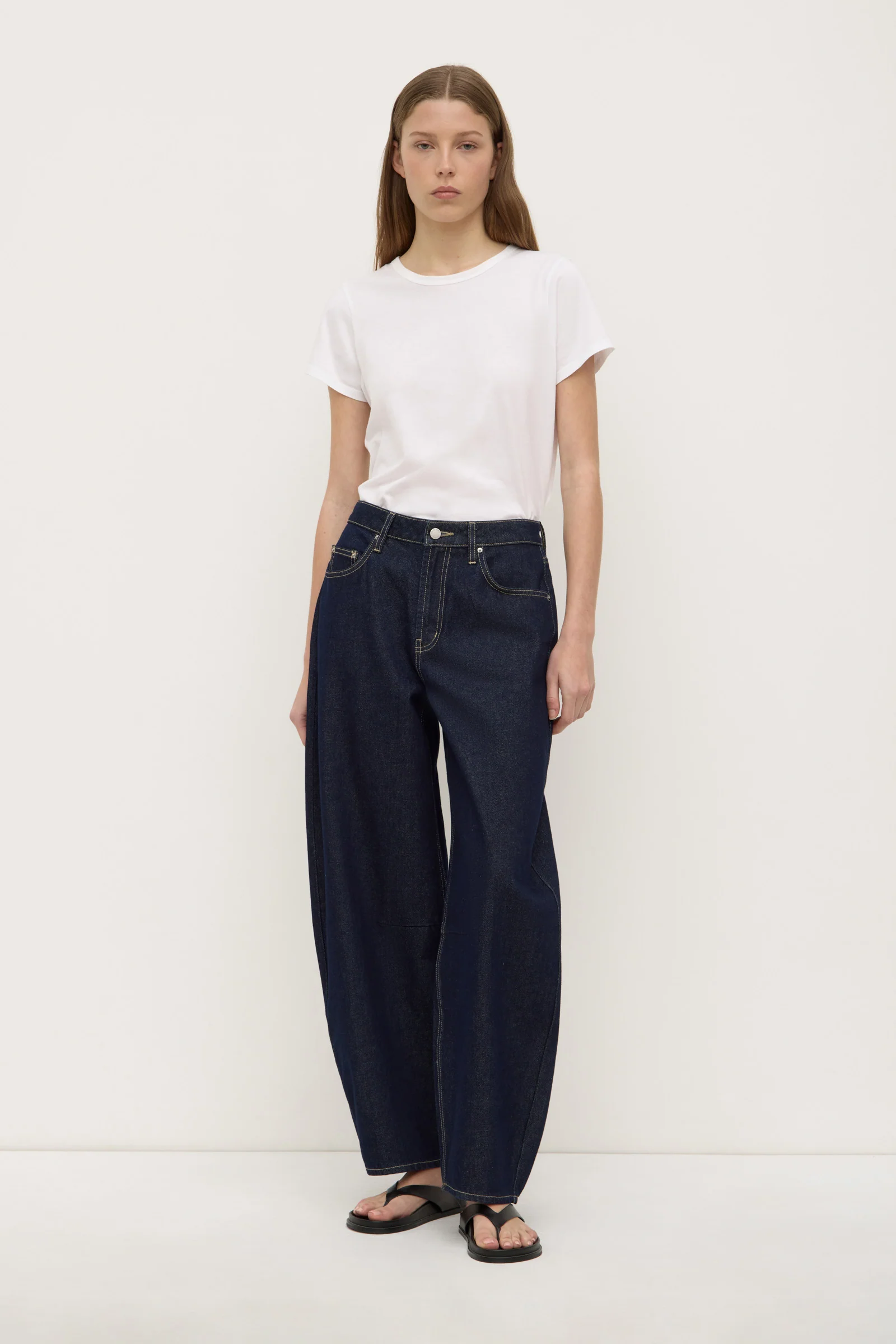 High Rise Barrel Jean