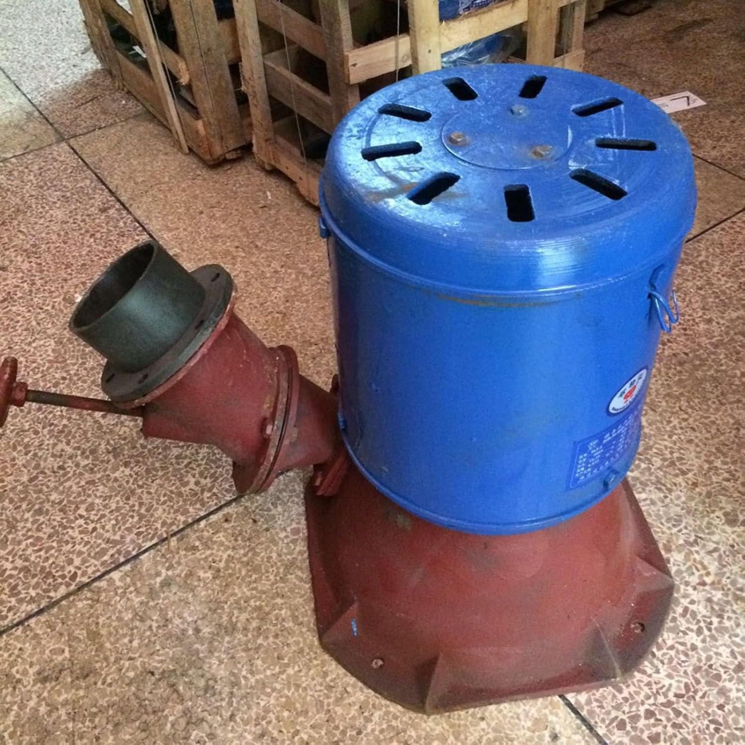 1.5kW Single-Phase Permanent Magnet Inclined Jet Hydro Generator – Water Turbine With Valve Connector 110V 220V Suitable For Home Use In Areas With Abundant Water Resources(110V)