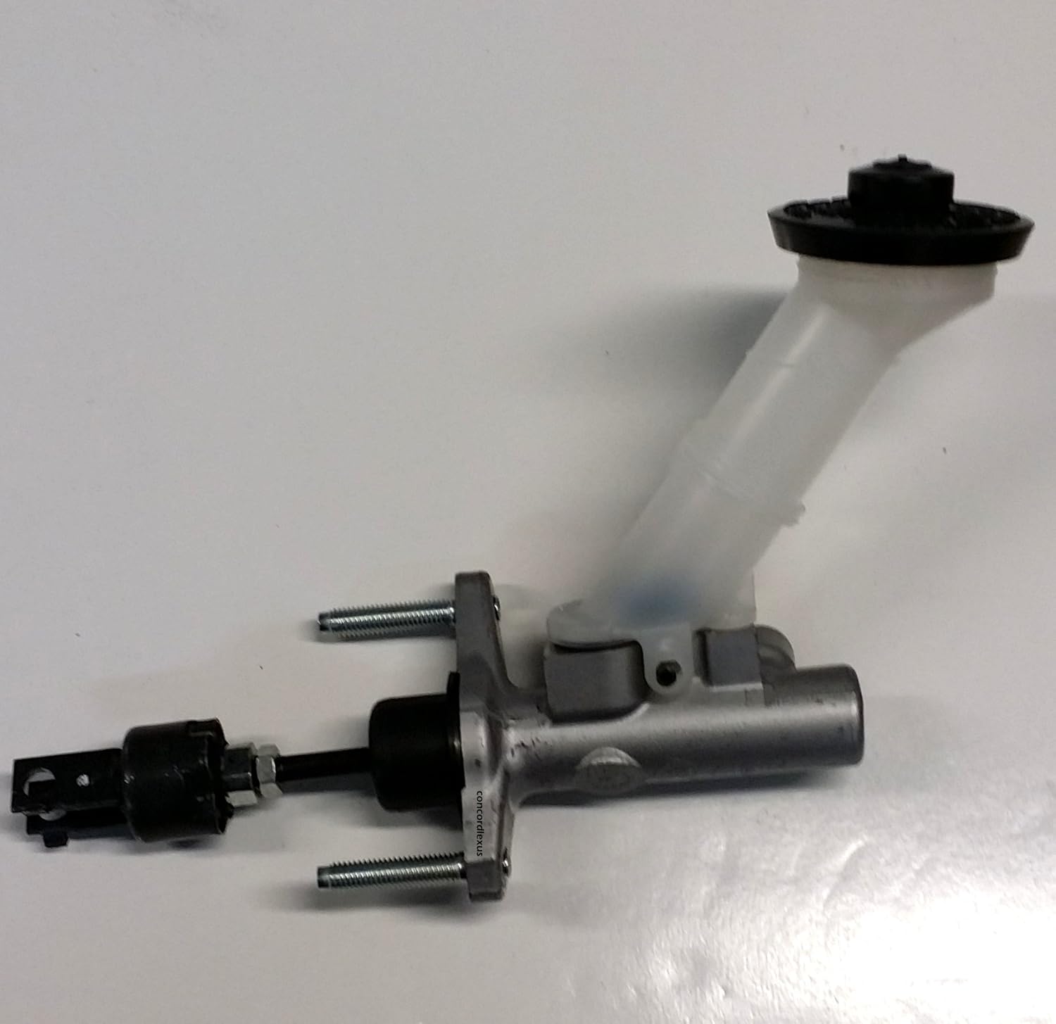 Toyota Genuine Parts 31410-53020 Lexus IS300 Clutch Master Cylinder