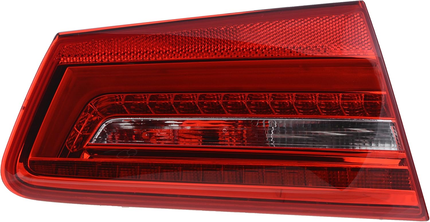 Valeo 044694 Driver Side Boot/LED OE Tail Light Assembly