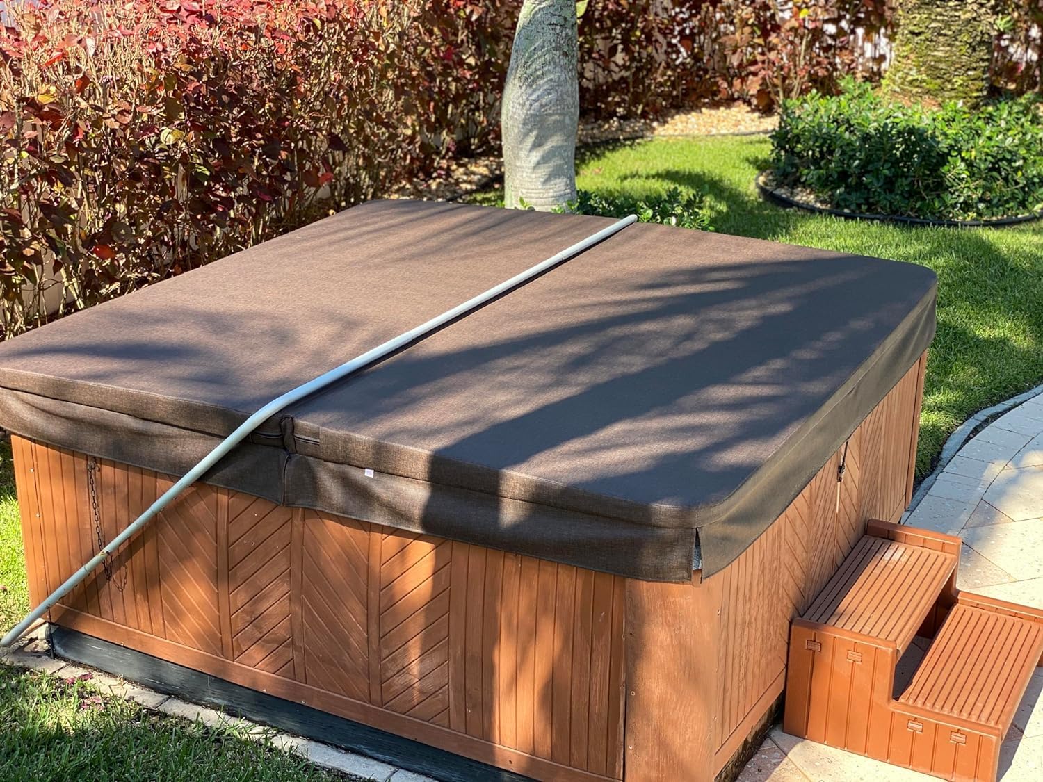 BeyondNice Durable, Replacement Hot Tub Cover | Custom Made Spa Cover | 5 Year Warranty | Insulating Foam Cores 4, 5 or 6 inches Thick | Hot Tub Cover Sizes up to 96 x 96 inches