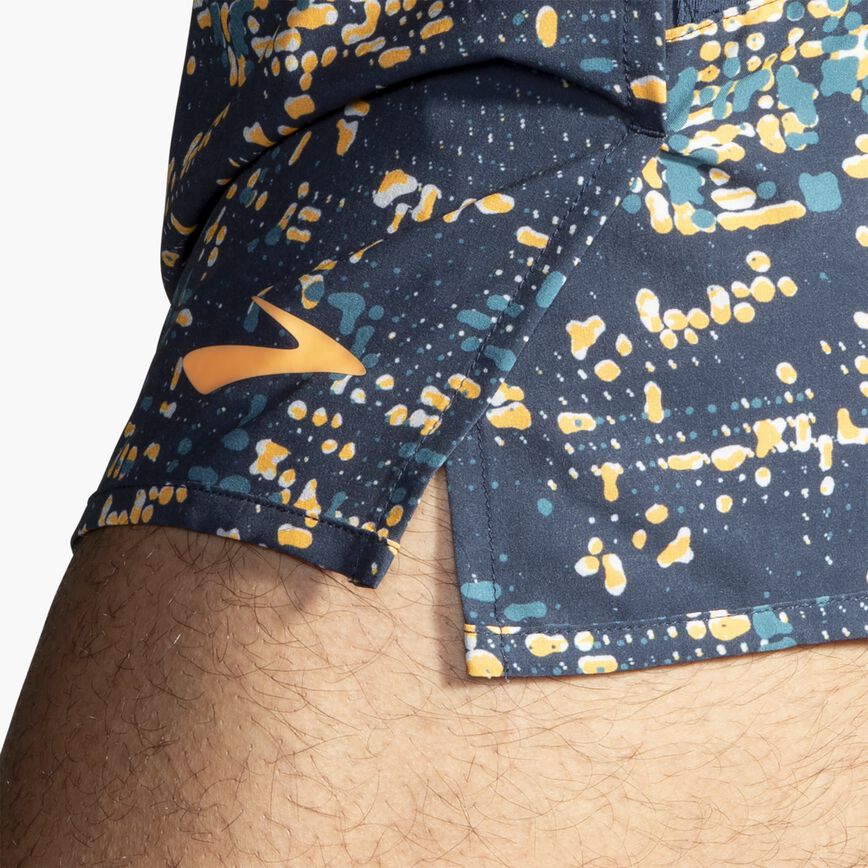 Sherpa 3" Split Short