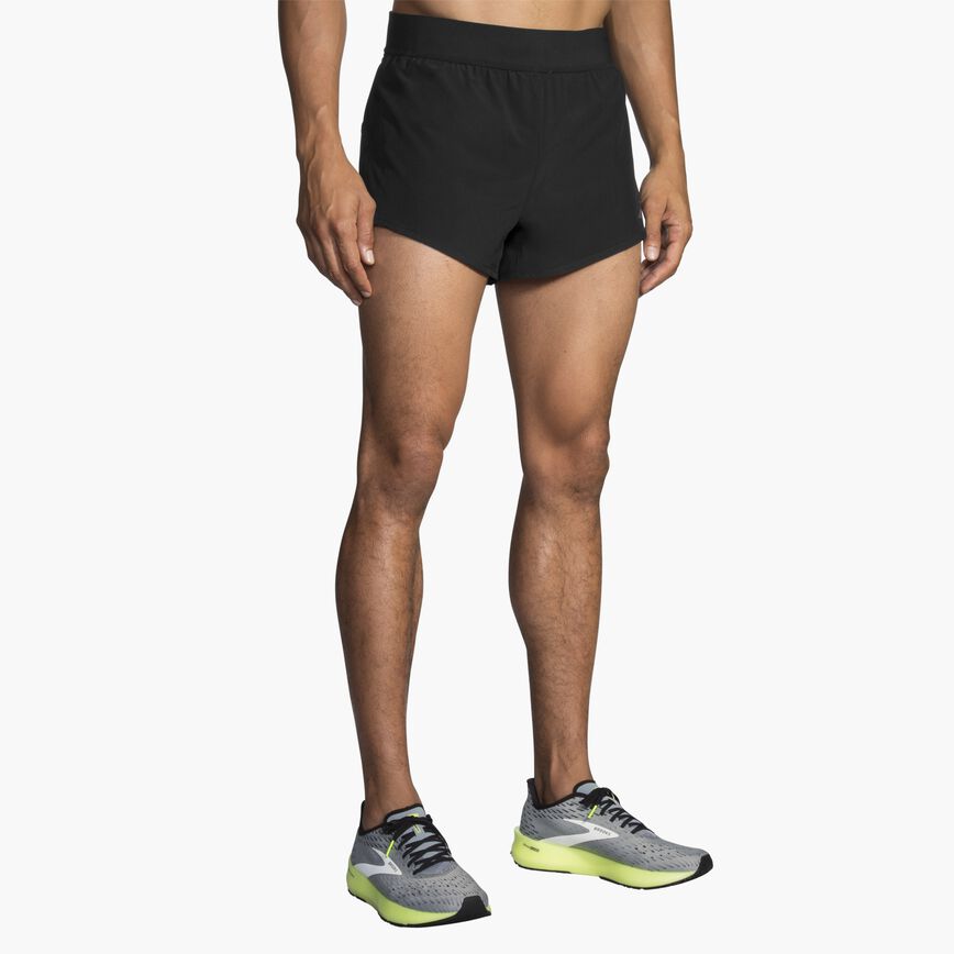 Sherpa 3" Split Short