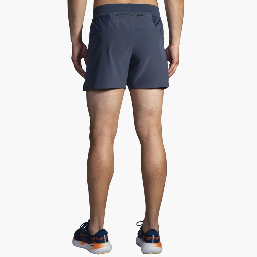 Sherpa 5" Short