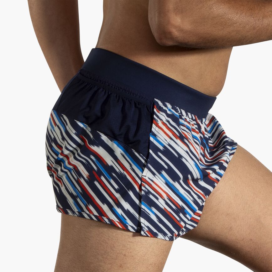 Sherpa 3" Split Short