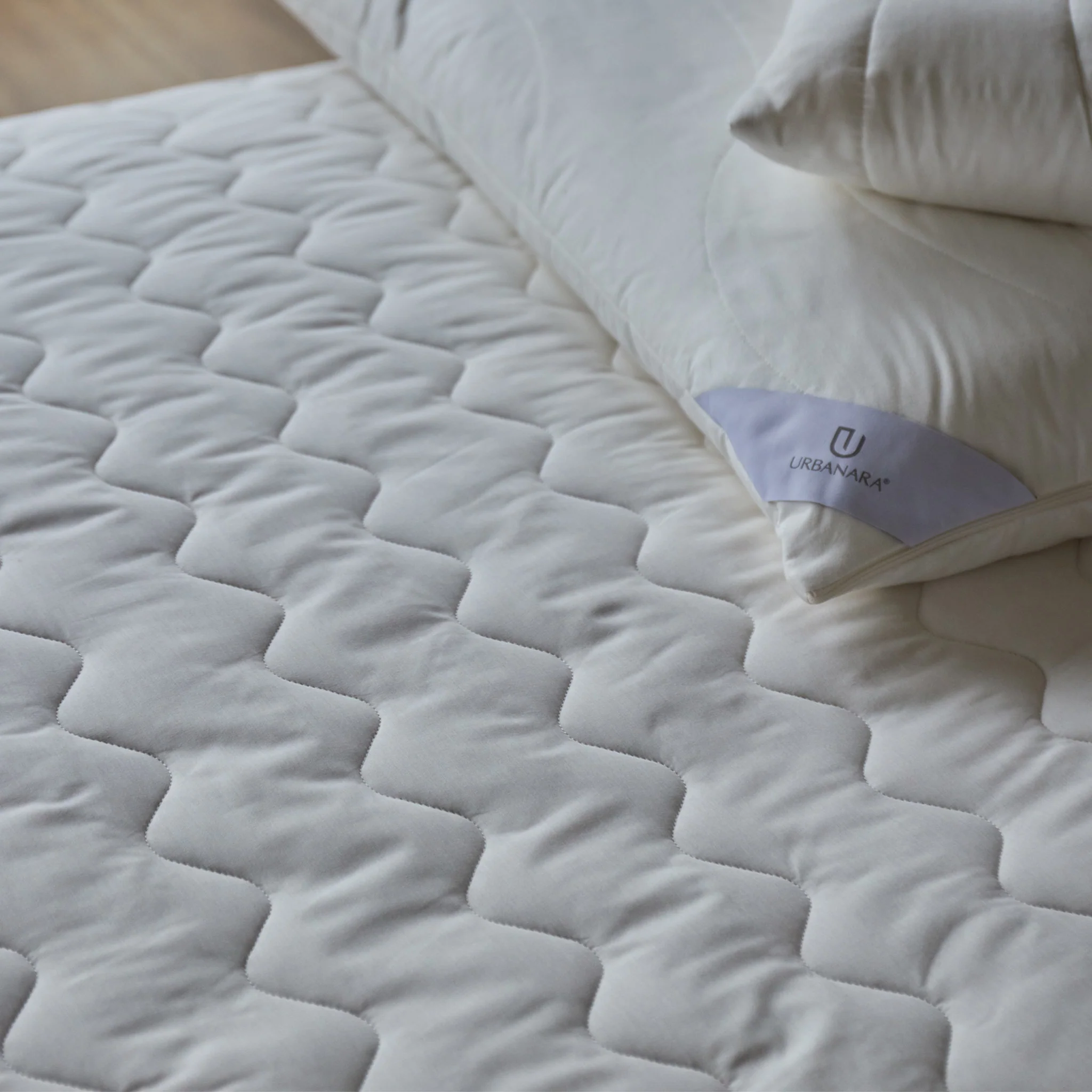 Matratzenschoner Pavla [Naturwei]