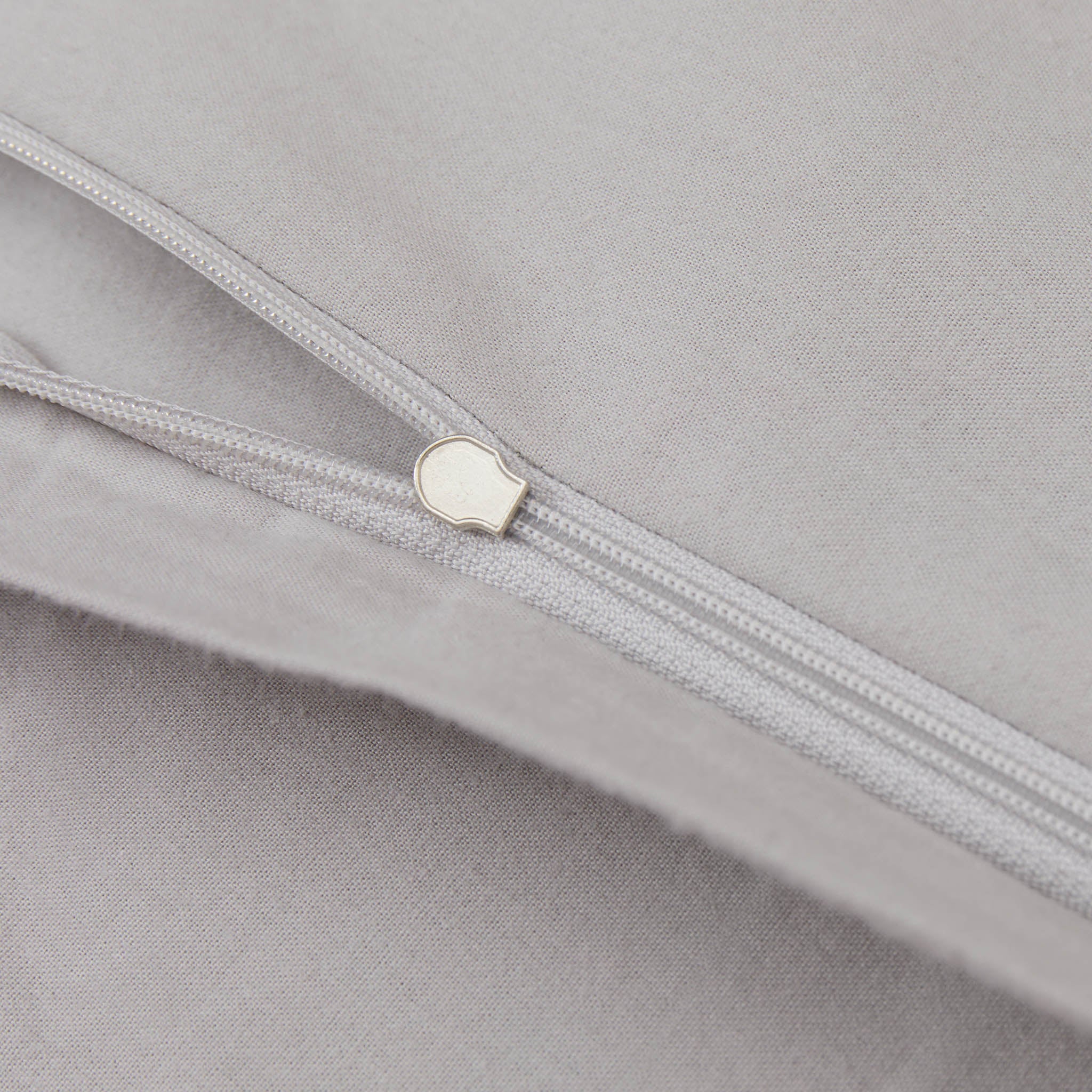 Feine Flanell-Bettwsche Cambra [Hellgrau & Olivgrün]