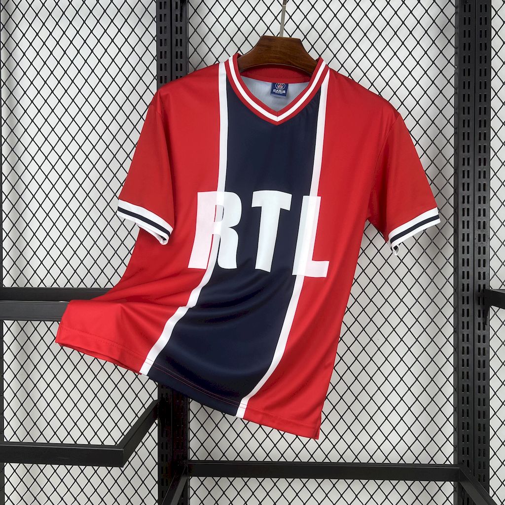 Retro Paris Saint-Germain 1975 Away �?1Number）Jersey - Jersey District
