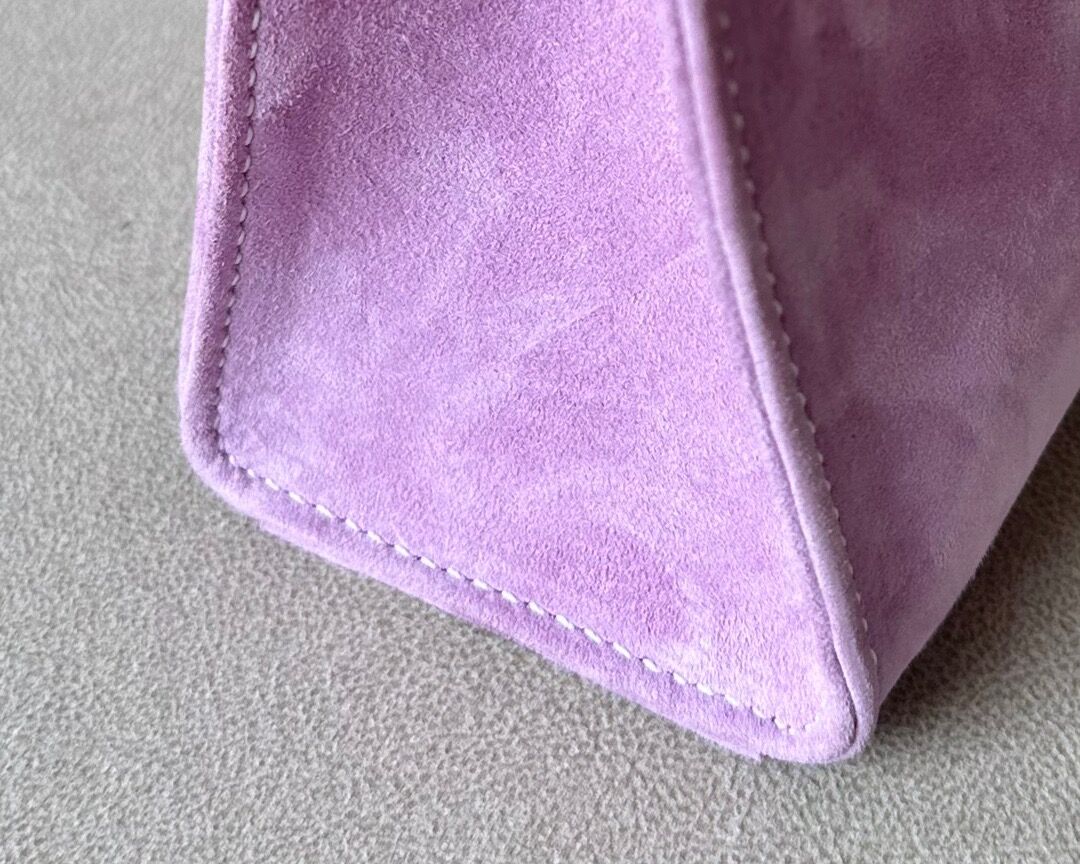 Kelly1 Mini 22 Deerskin