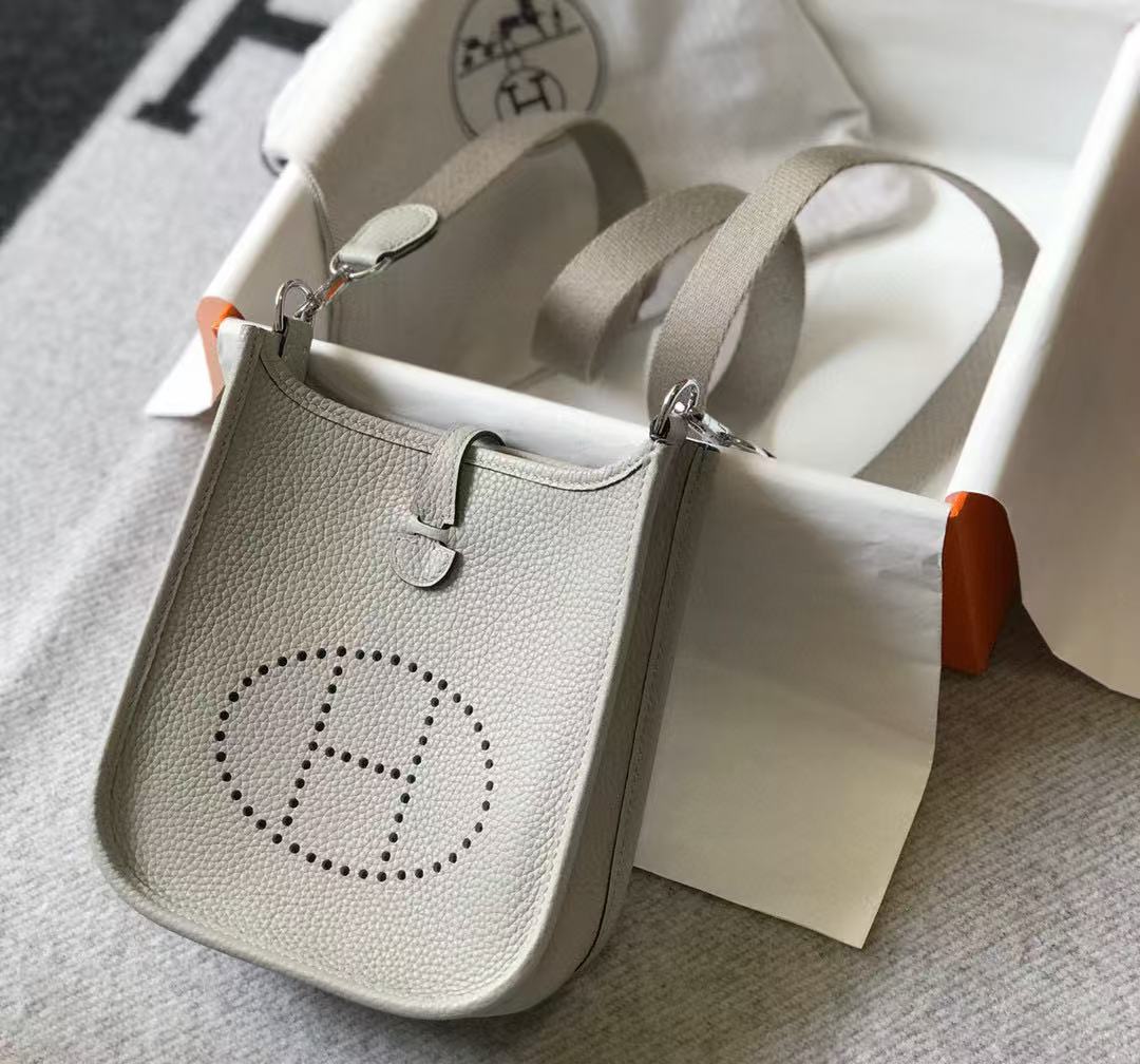 Evelyn 16-29 Custom-made