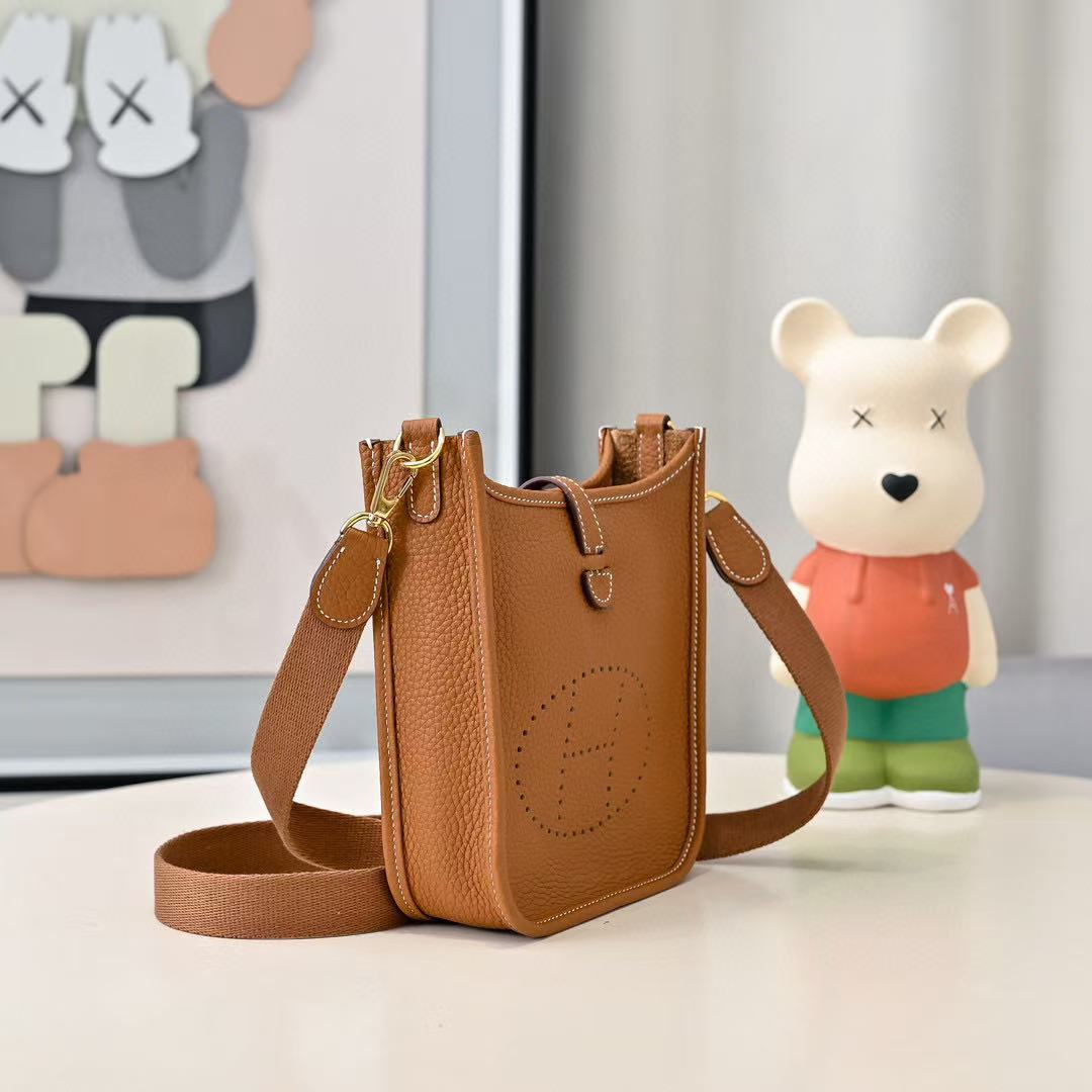 Evelyn 16-29 Custom-made