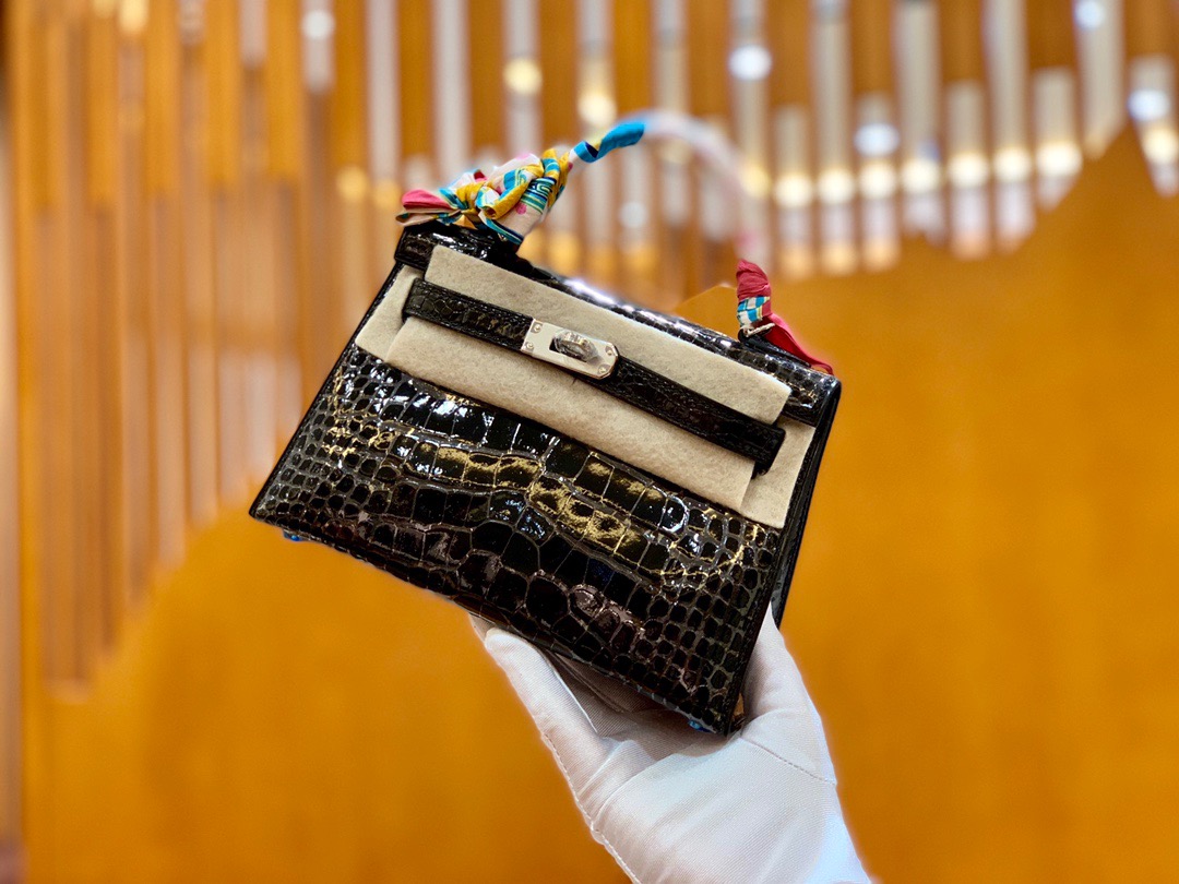 Kelly2 Mini 19 crocodile skin