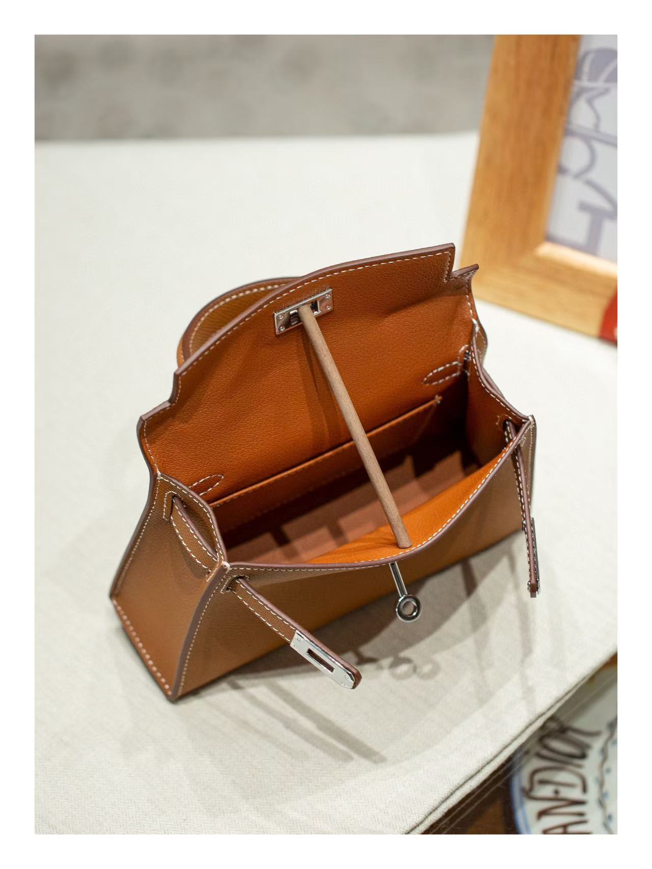 Kelly2 Mini 19 Epsom