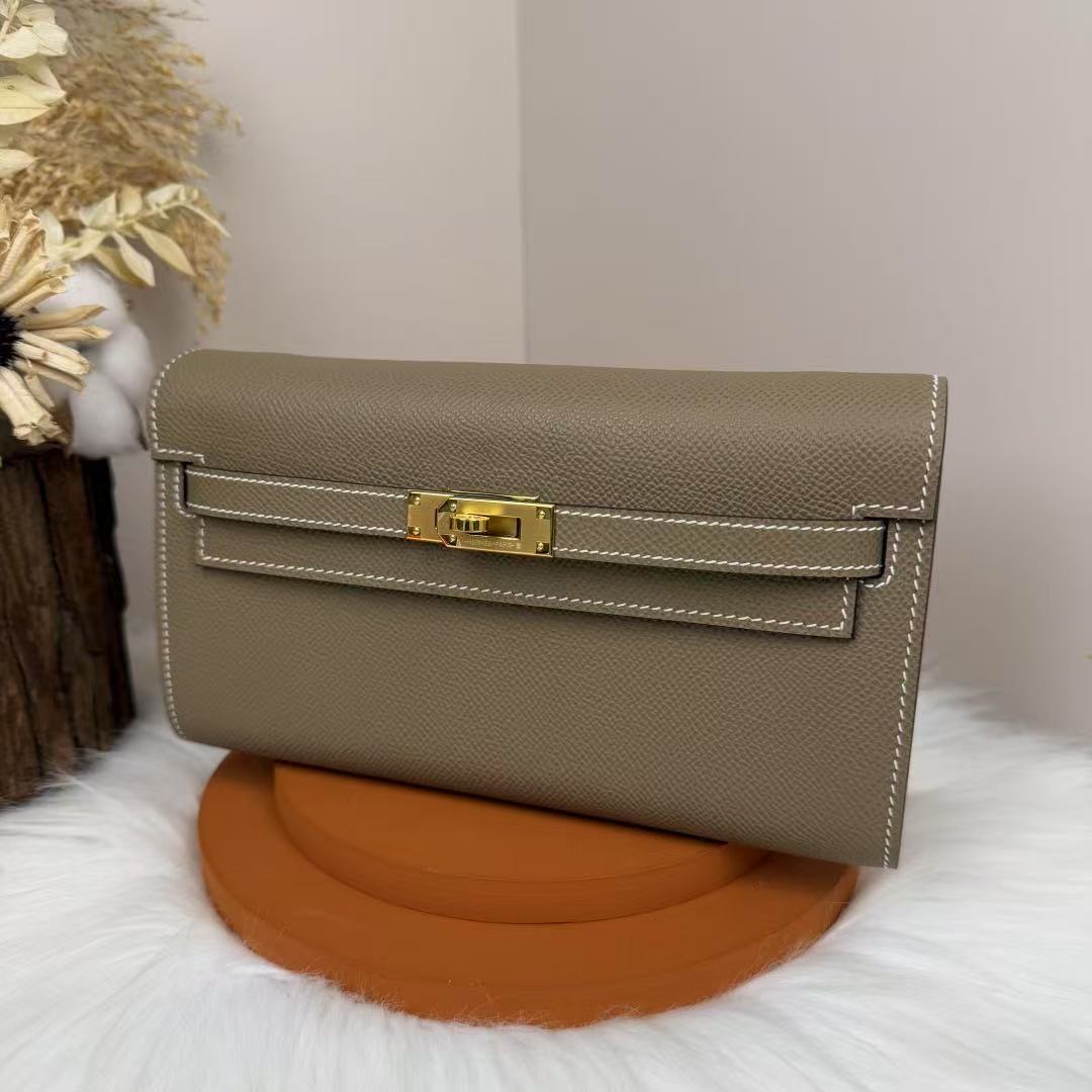Kelly Classique TO Go wallet Custom-made