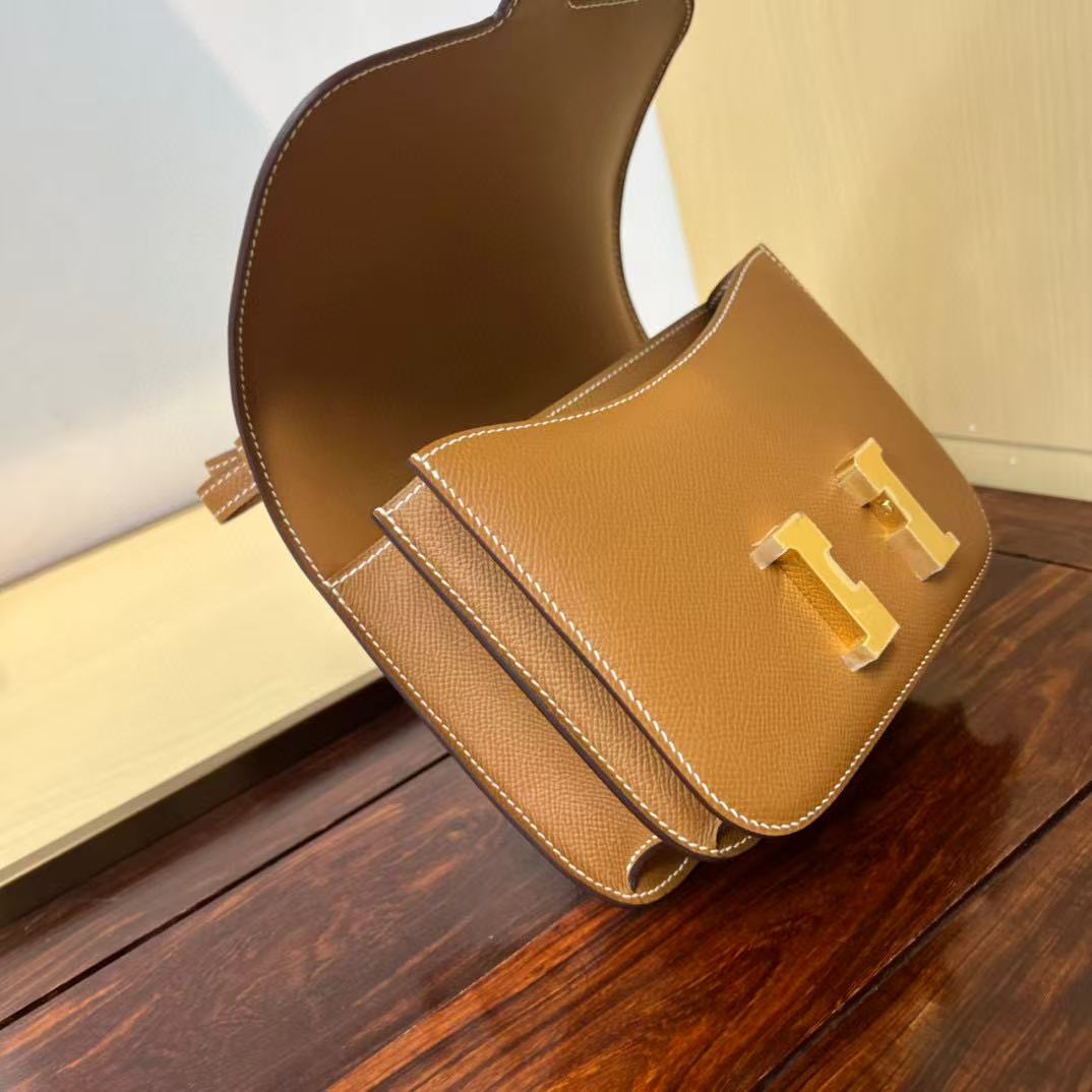 Constance Mini 19-24 Custom-made