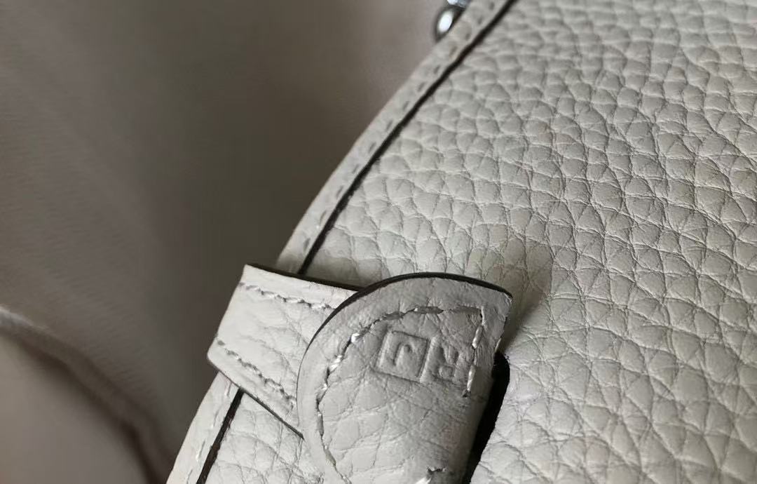 Evelyn 16-29 Custom-made