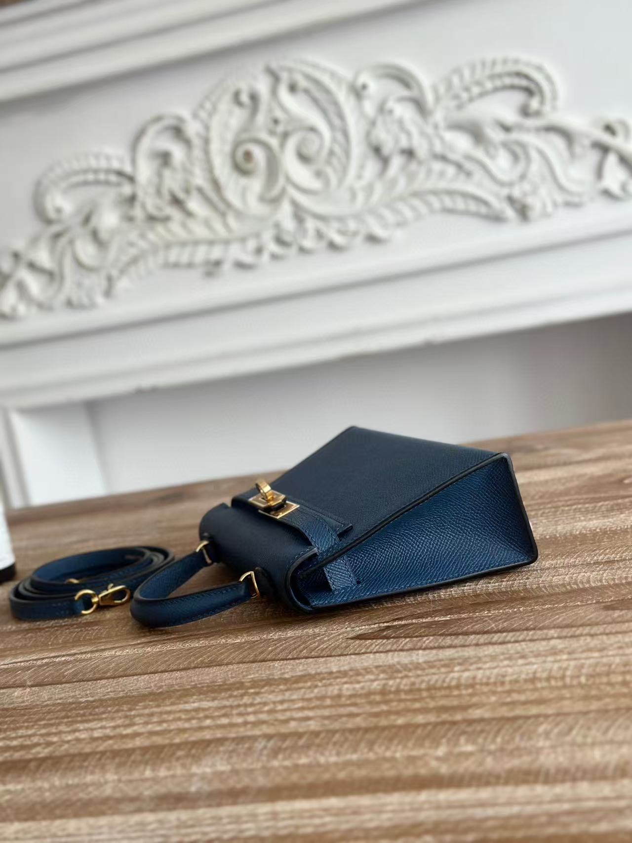 Kelly Mini 19 Custom-made