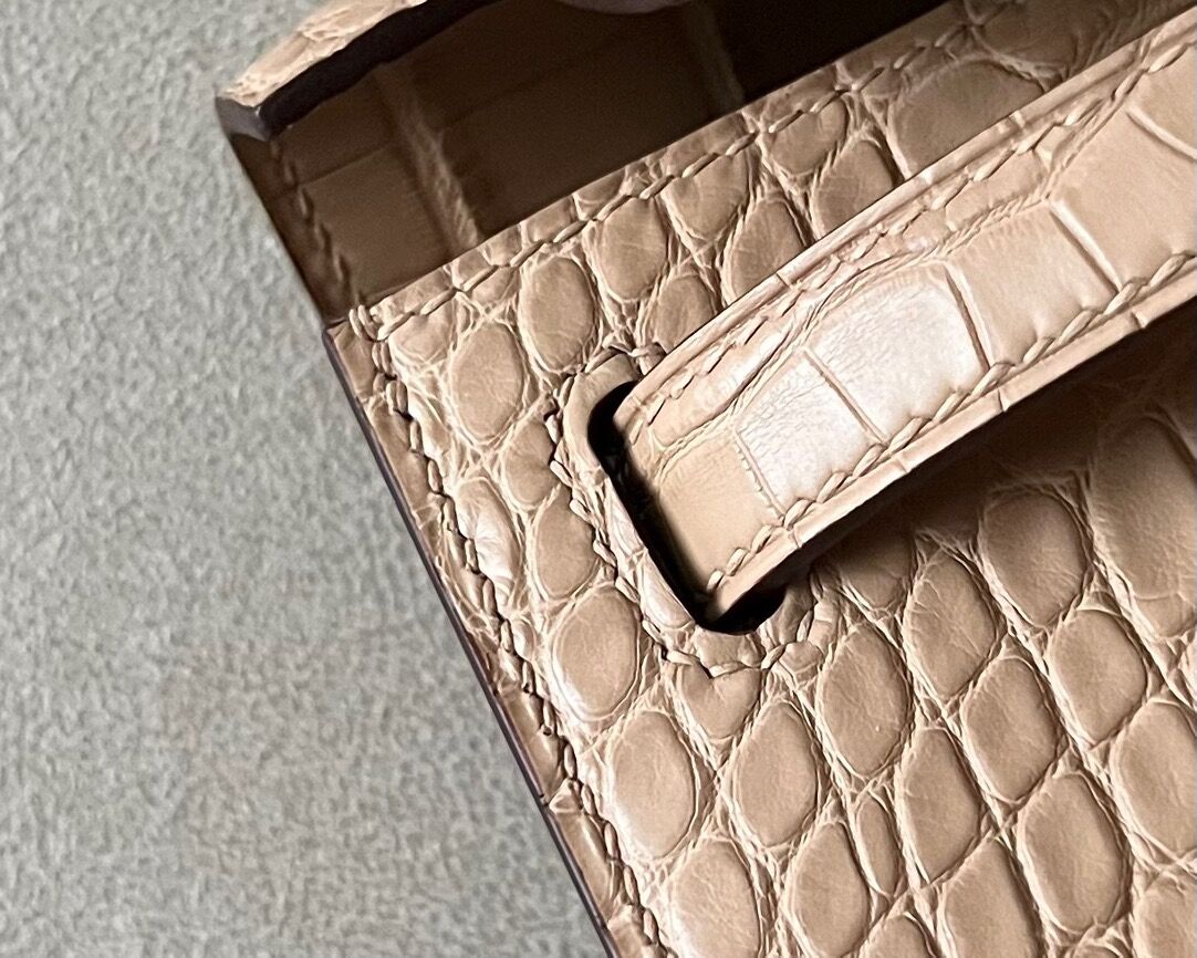 Kelly1 Mini 19 crocodile skin