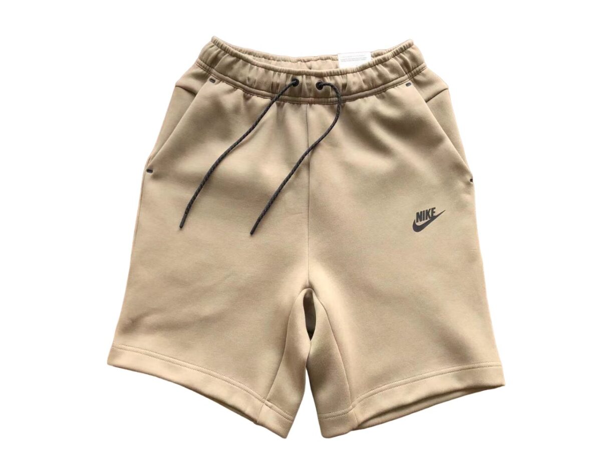 Pantalón Corto Nike Tech Fleece Beige - NewNow